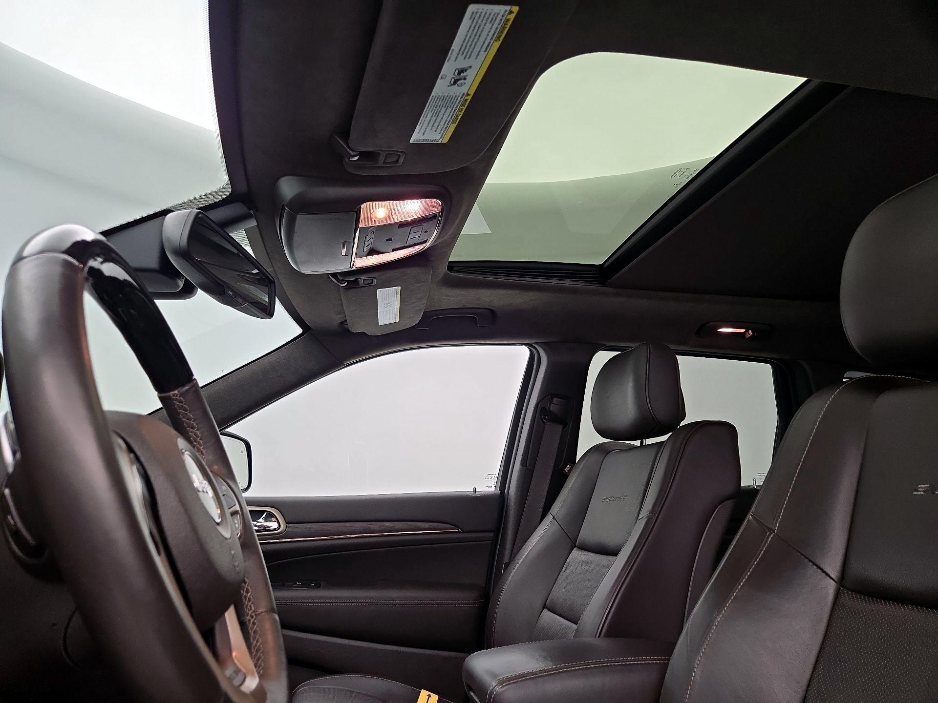 Thumbnail: 2014 Jeep Grand Cherokee - 18