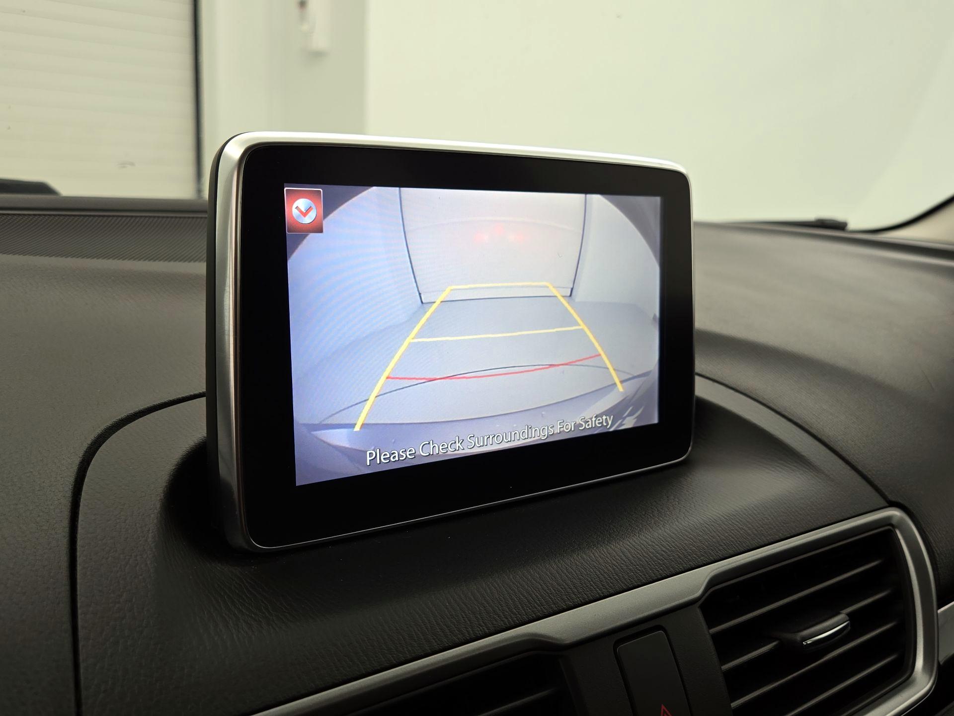 Thumbnail: 2015 Mazda Mazda3 - 14