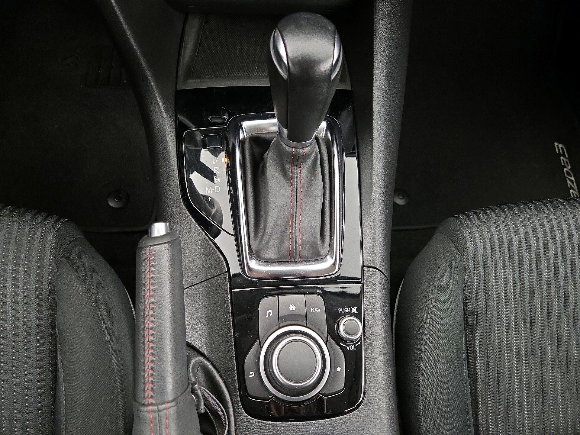 Thumbnail: 2015 Mazda Mazda3 - 17