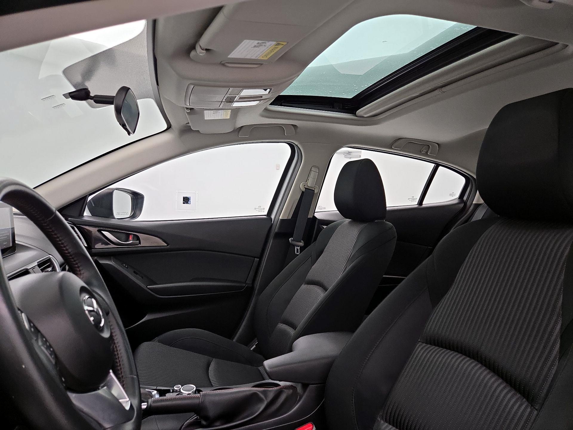 Thumbnail: 2015 Mazda Mazda3 - 19