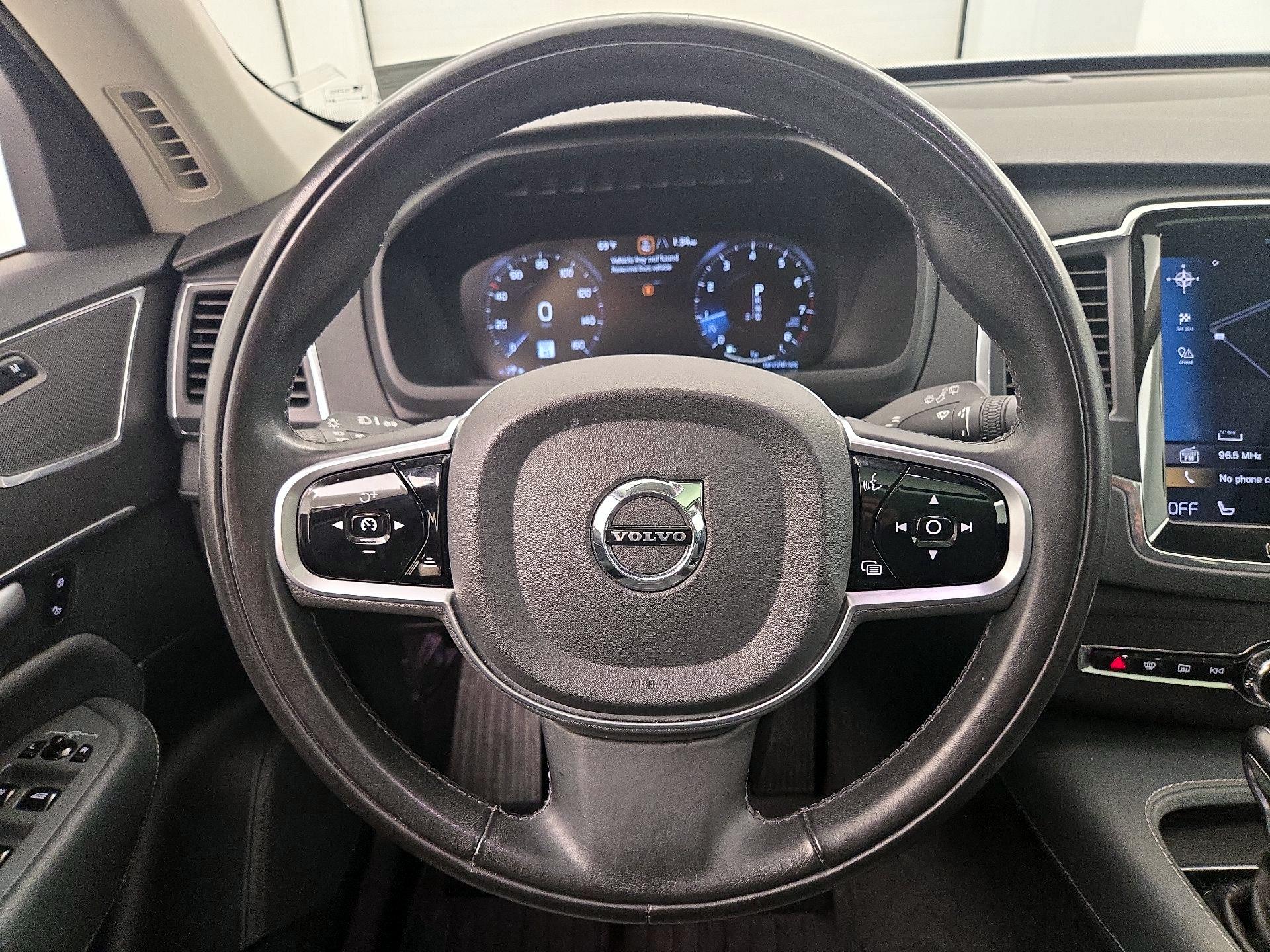 Thumbnail: 2020 Volvo XC90 - 10