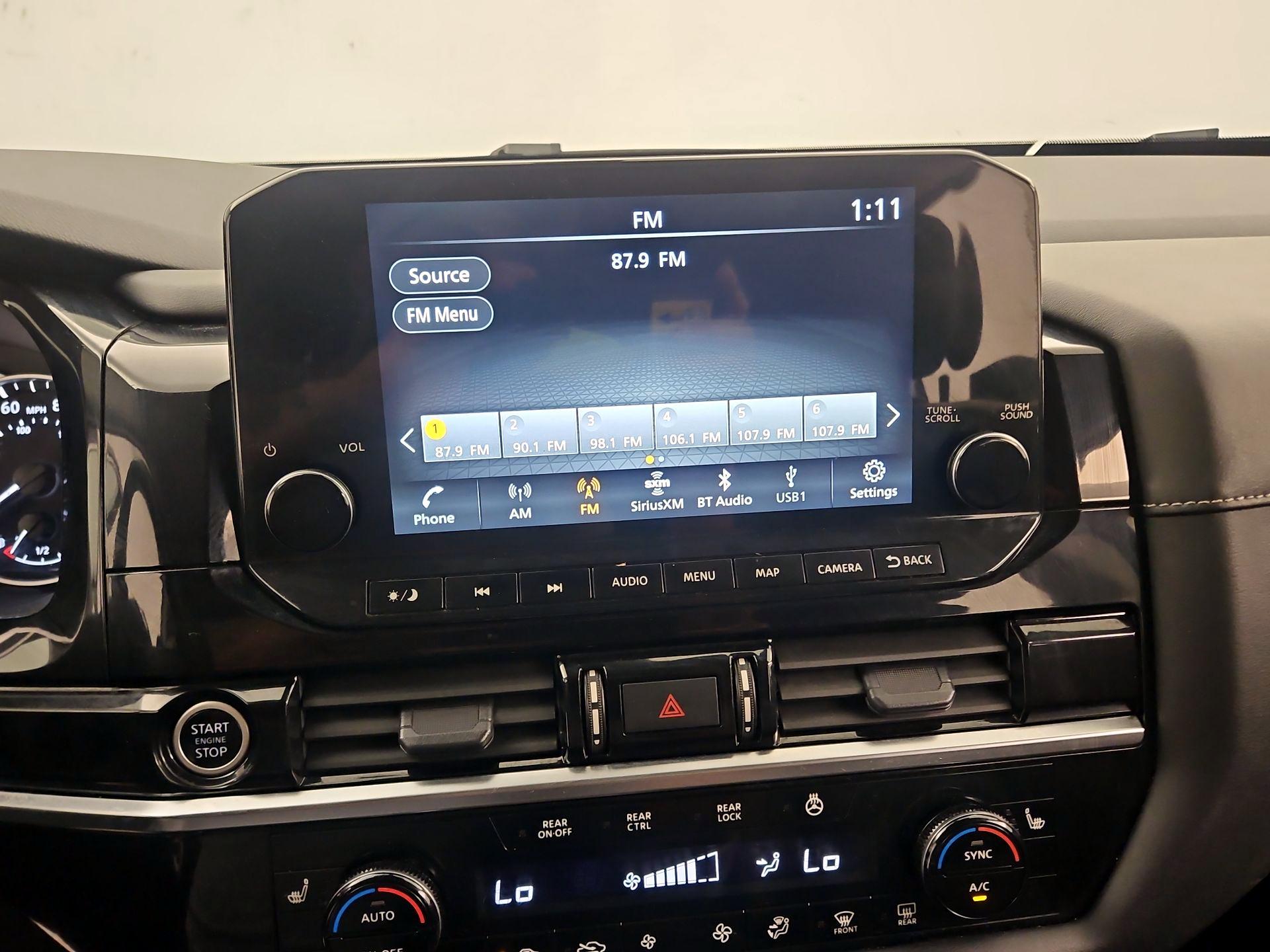 Thumbnail: 2023 Nissan Pathfinder - 15