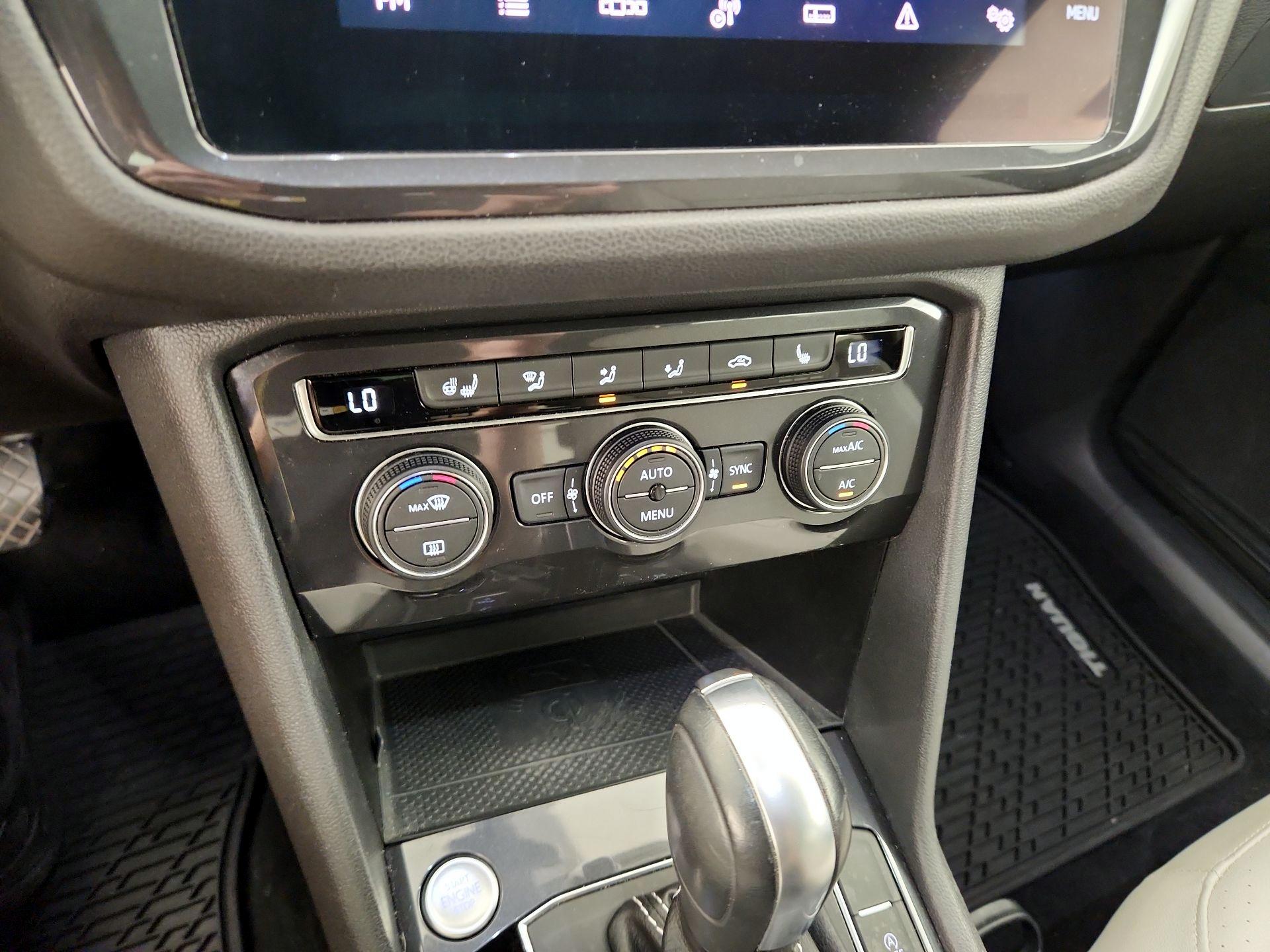 Thumbnail: 2021 Volkswagen Tiguan - 16