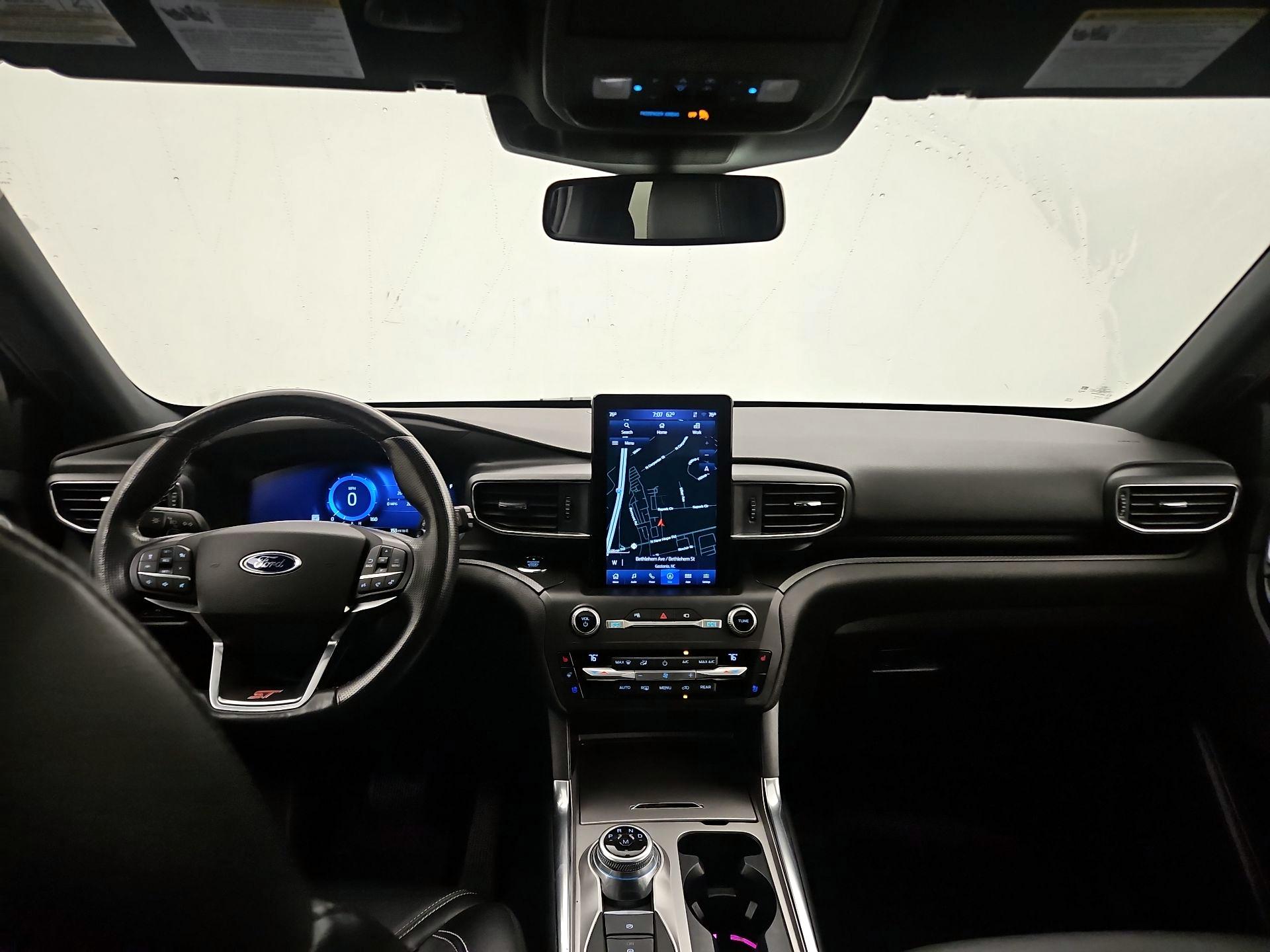 Thumbnail: 2020 Ford Explorer - 9