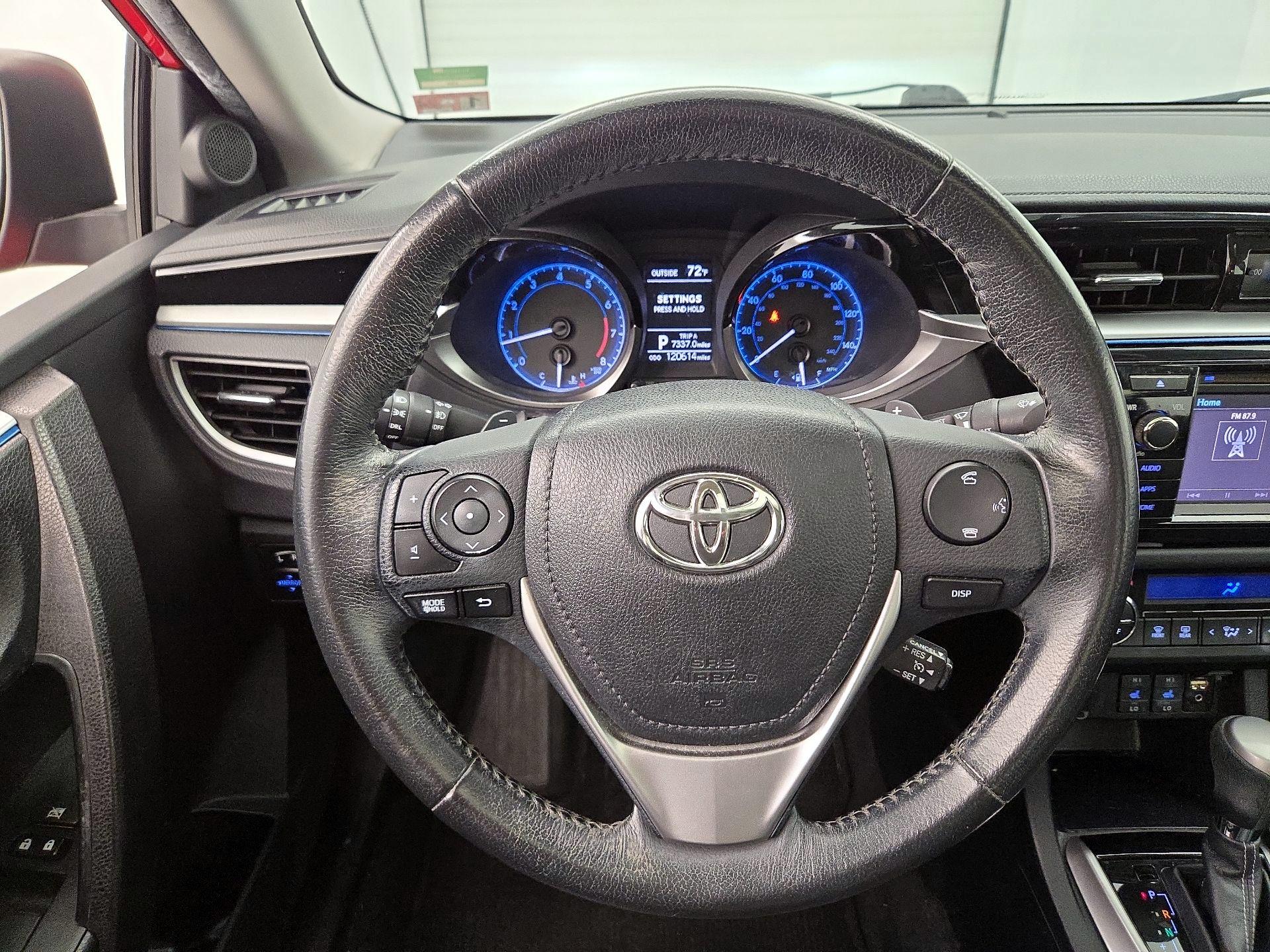 Thumbnail: 2015 Toyota Corolla - 10