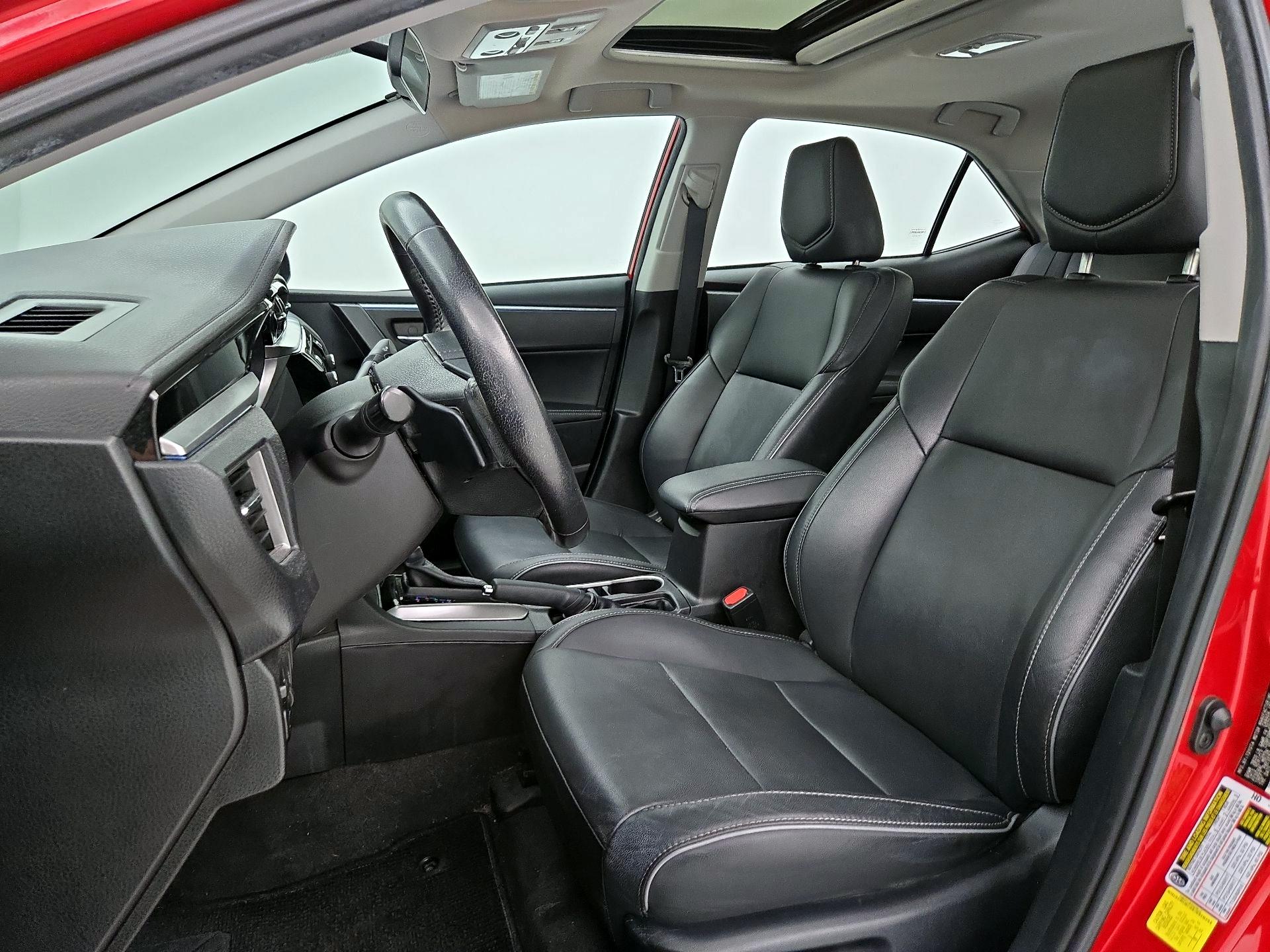 Thumbnail: 2015 Toyota Corolla - 11