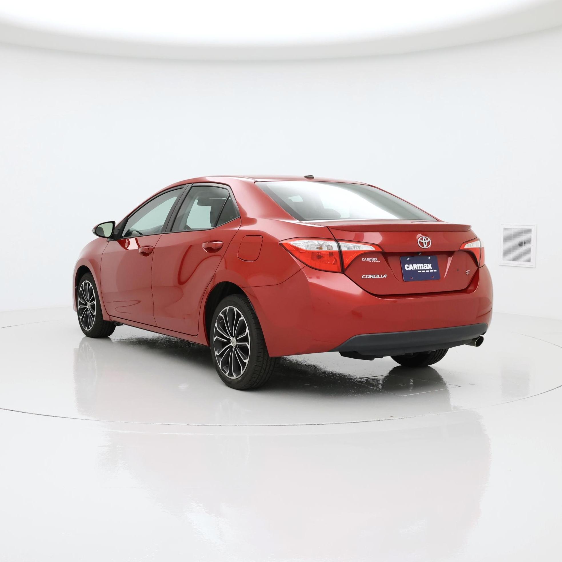 Thumbnail: 2015 Toyota Corolla - 2