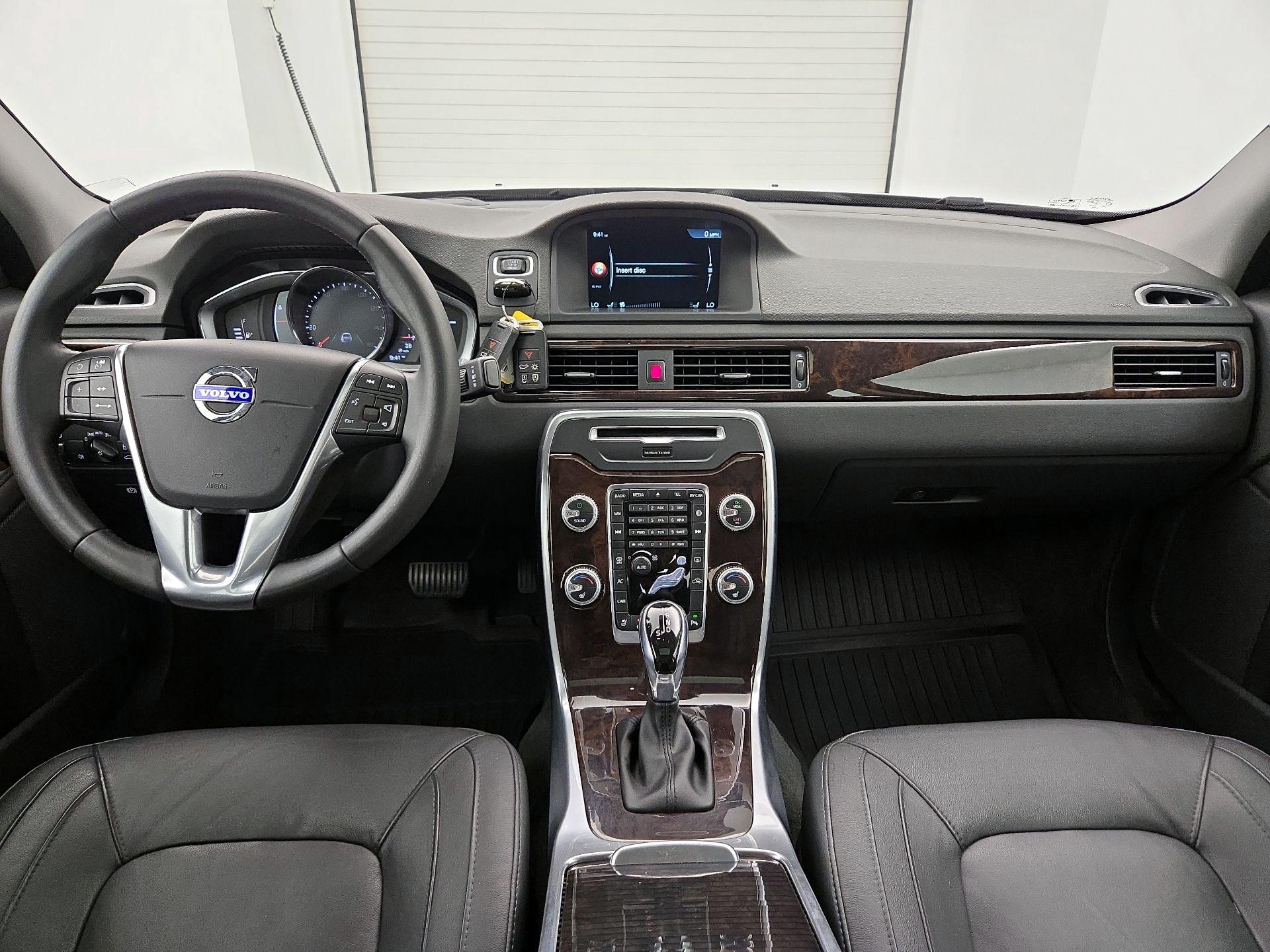 Thumbnail: 2015 Volvo S80 - 9