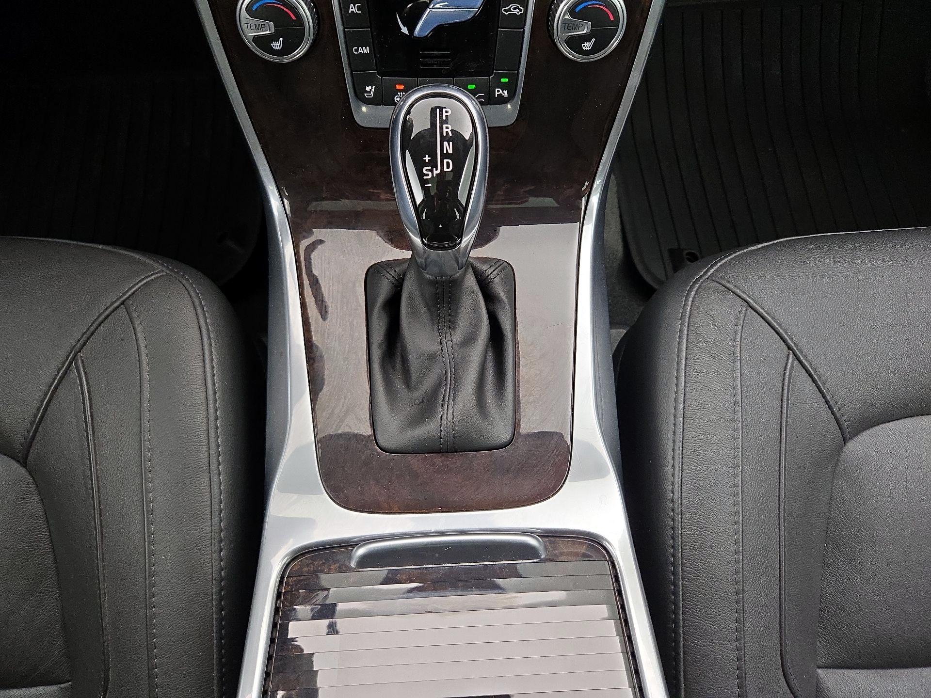Thumbnail: 2015 Volvo S80 - 18