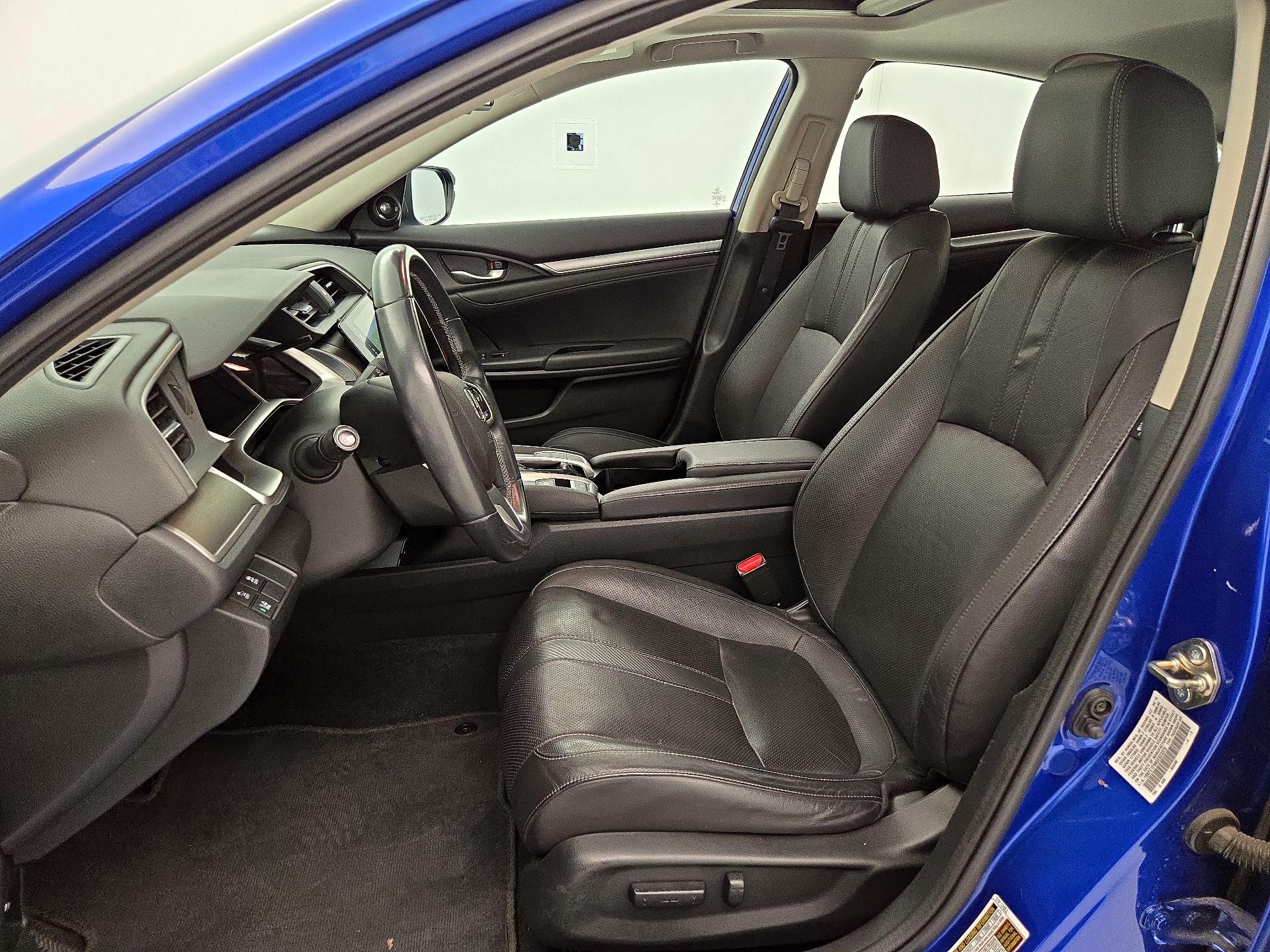 Thumbnail: 2016 Honda Civic - 11
