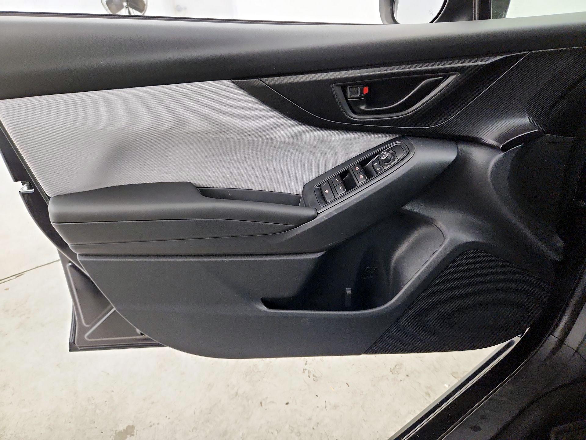 Thumbnail: 2019 Subaru Crosstrek - 12