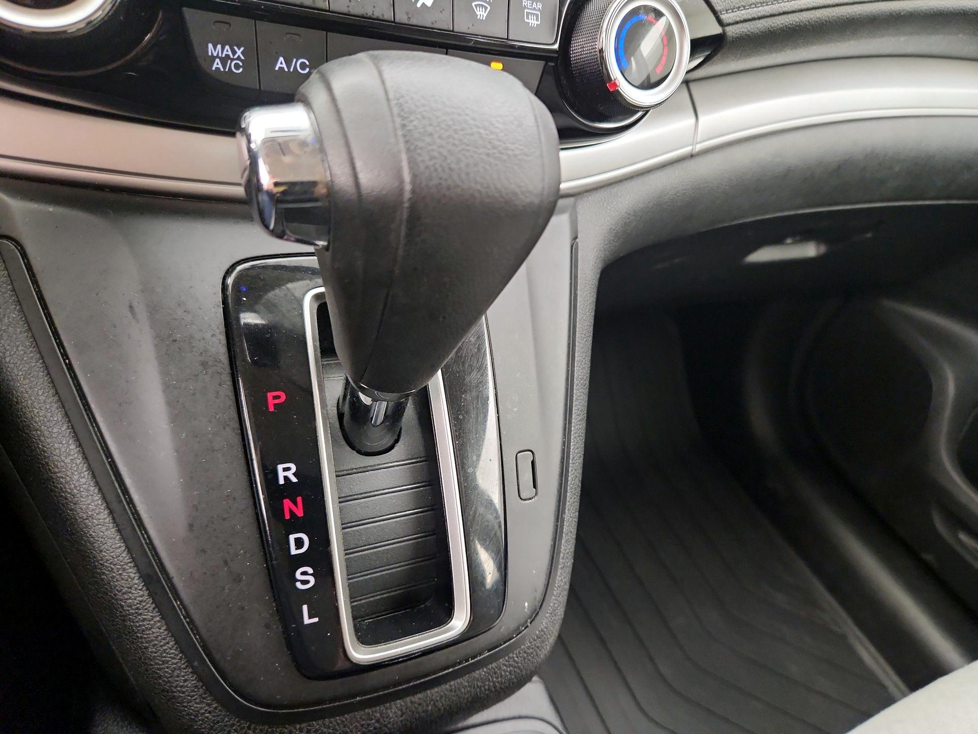 Thumbnail: 2016 Honda CR-V - 17