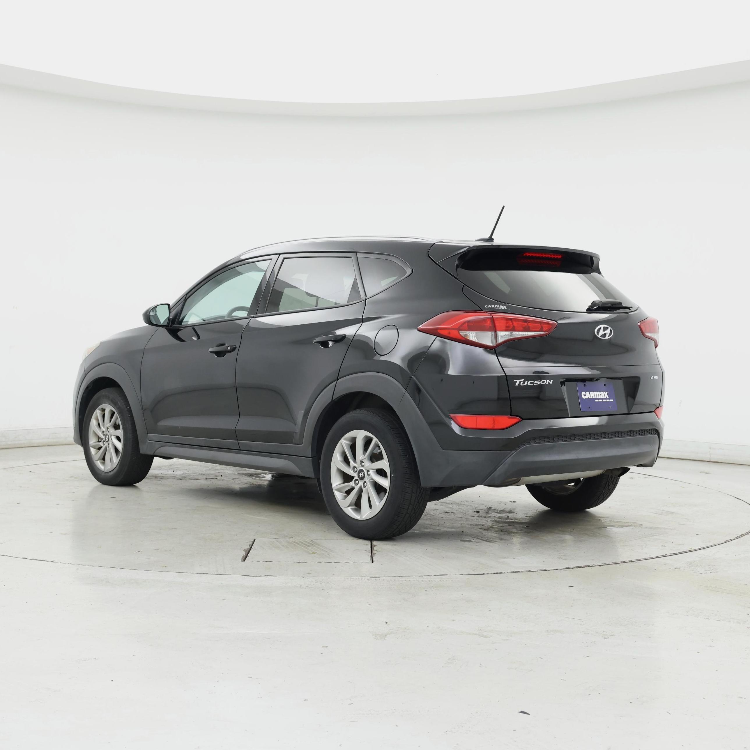 Thumbnail: 2016 Hyundai Tucson - 2