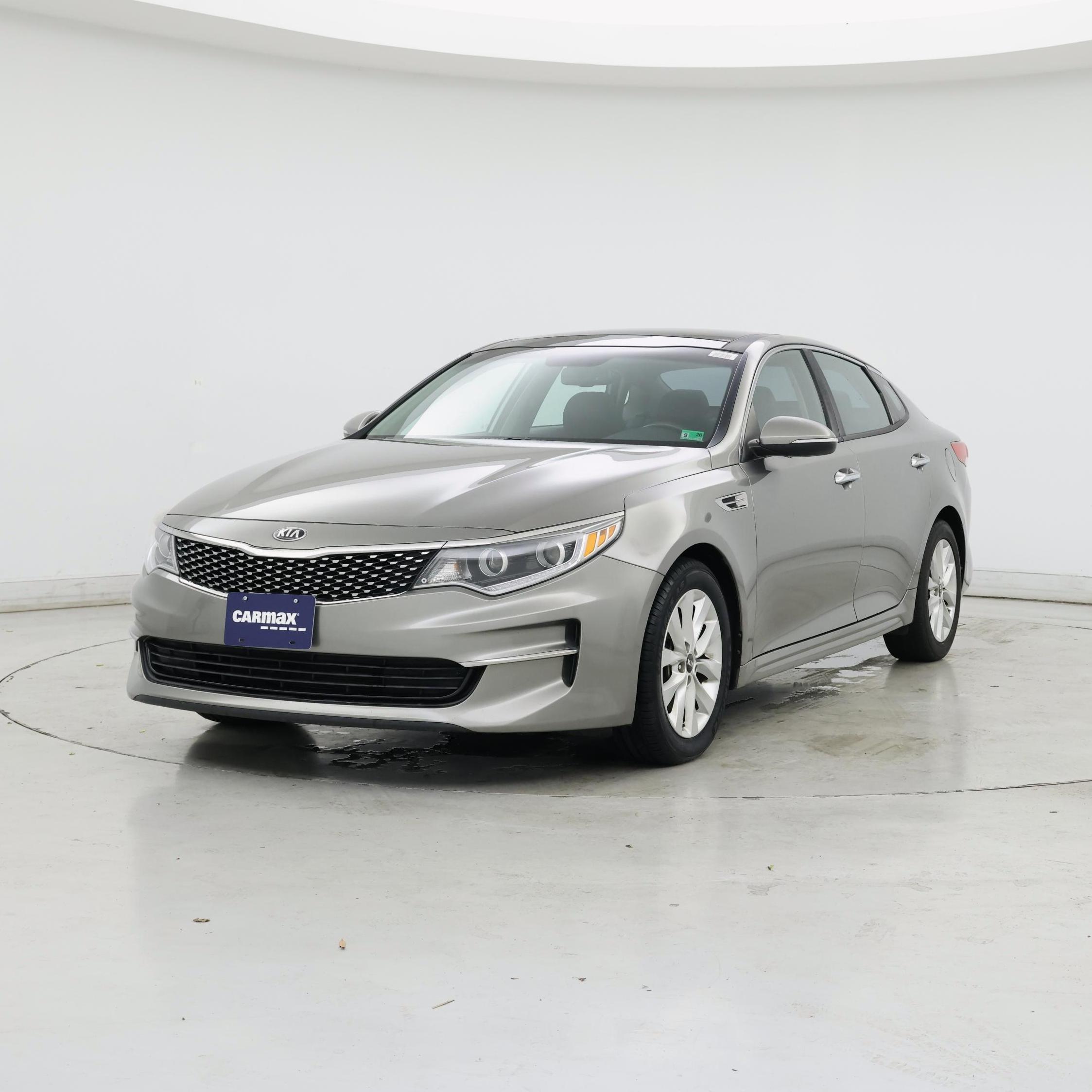 Thumbnail: 2016 Kia Optima - 4