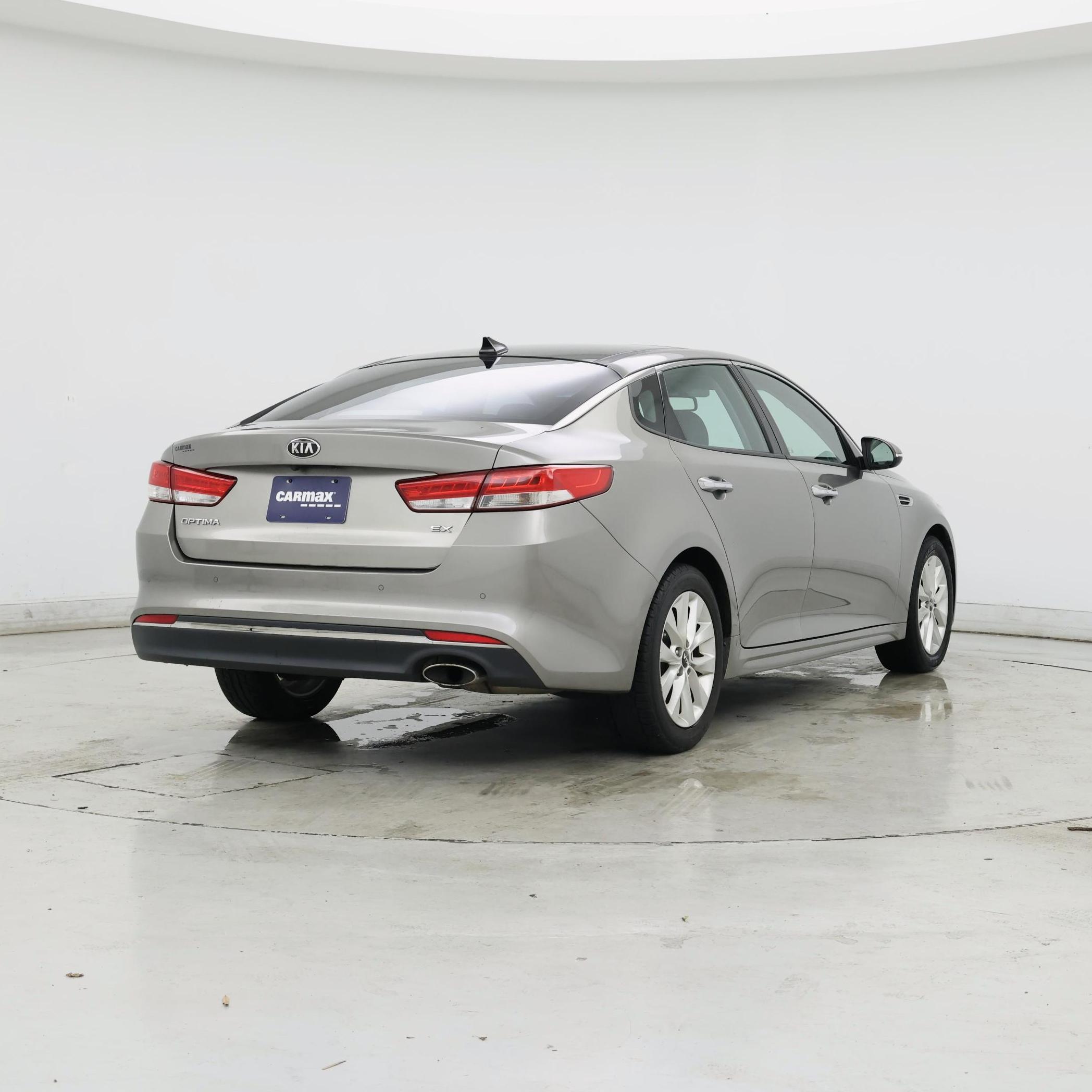 Thumbnail: 2016 Kia Optima - 8