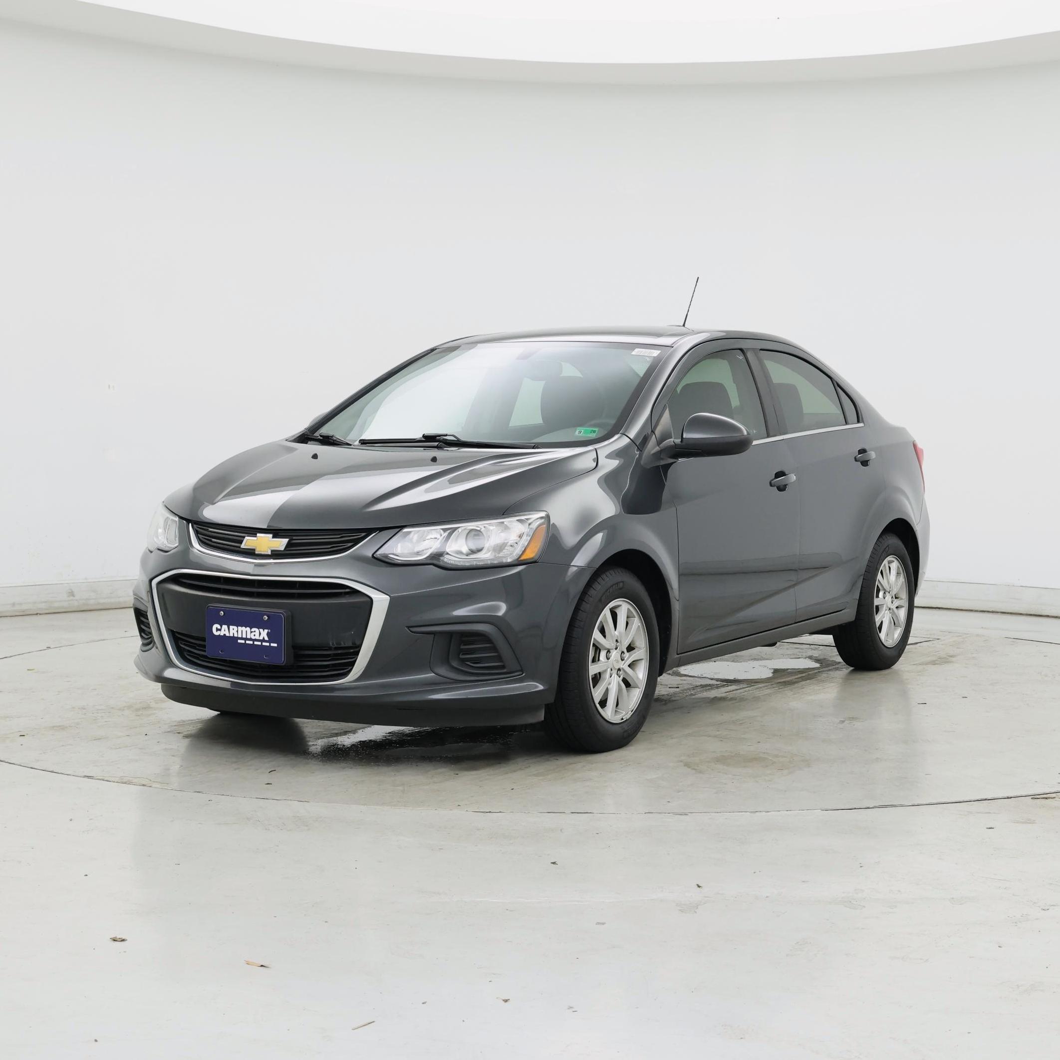 Thumbnail: 2018 Chevrolet Sonic - 4
