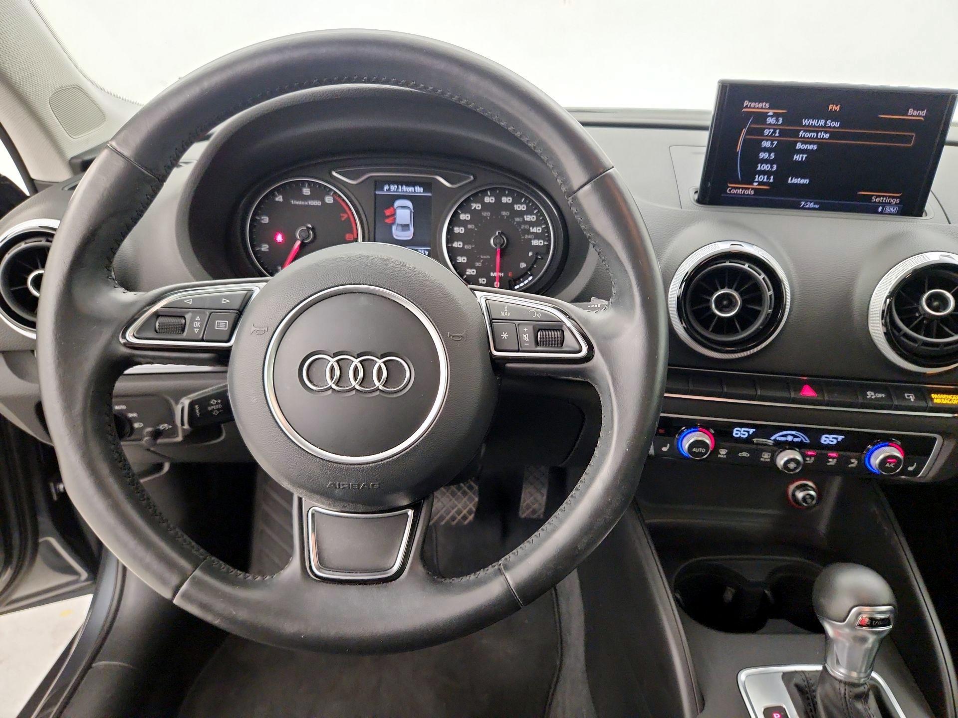 Thumbnail: 2015 Audi A3 - 10