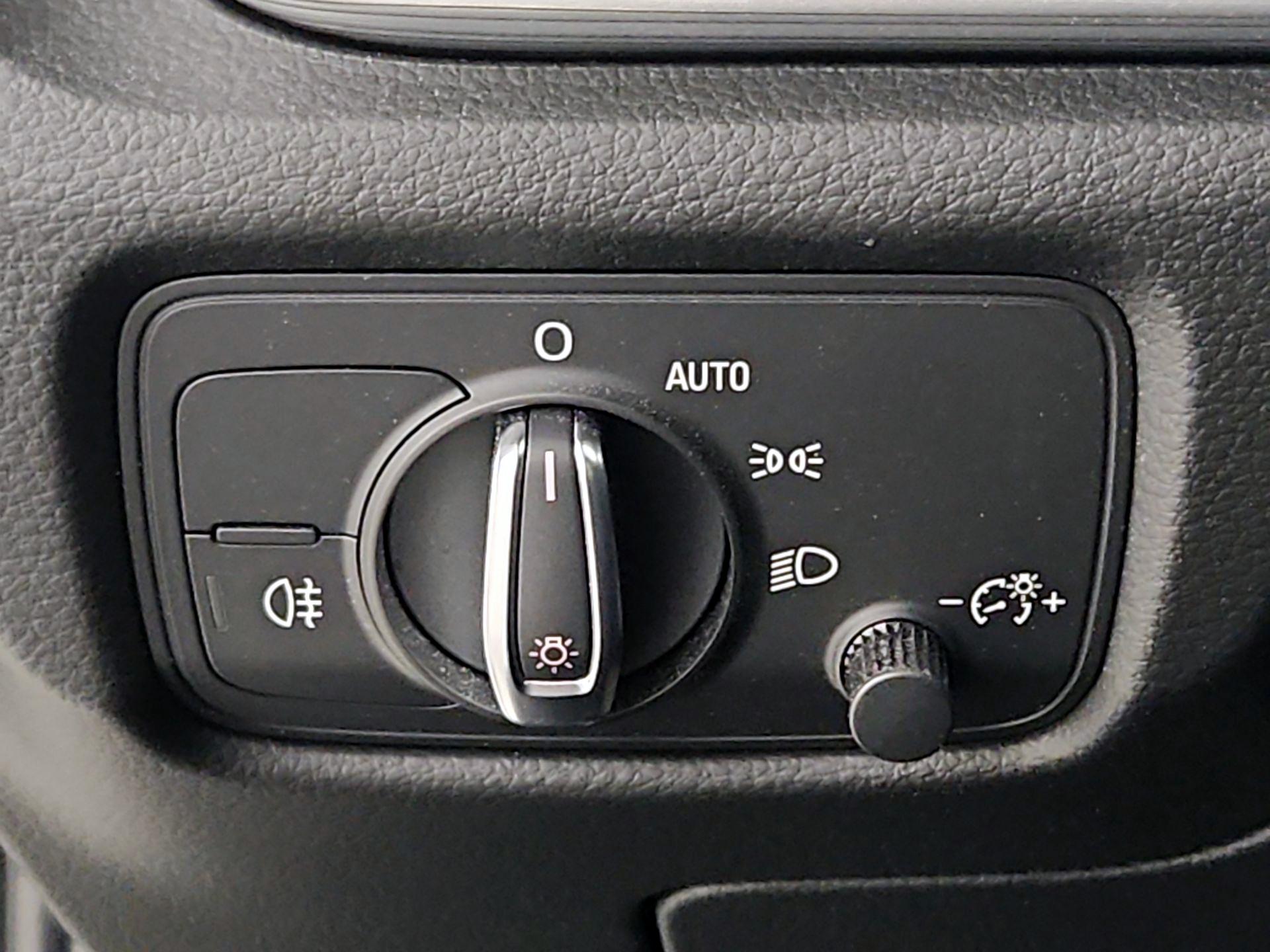 Thumbnail: 2015 Audi A3 - 13