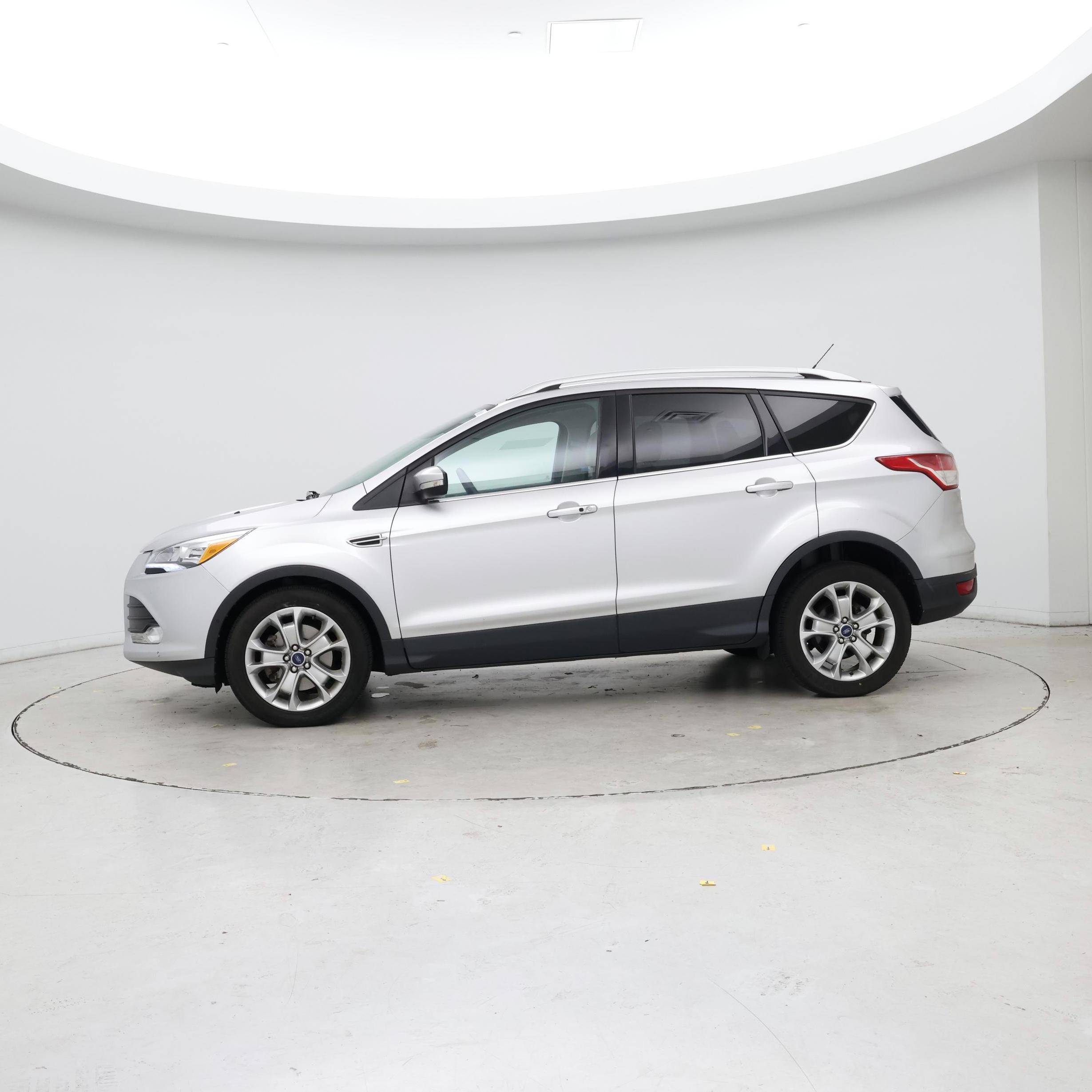 Thumbnail: 2015 Ford Escape - 3
