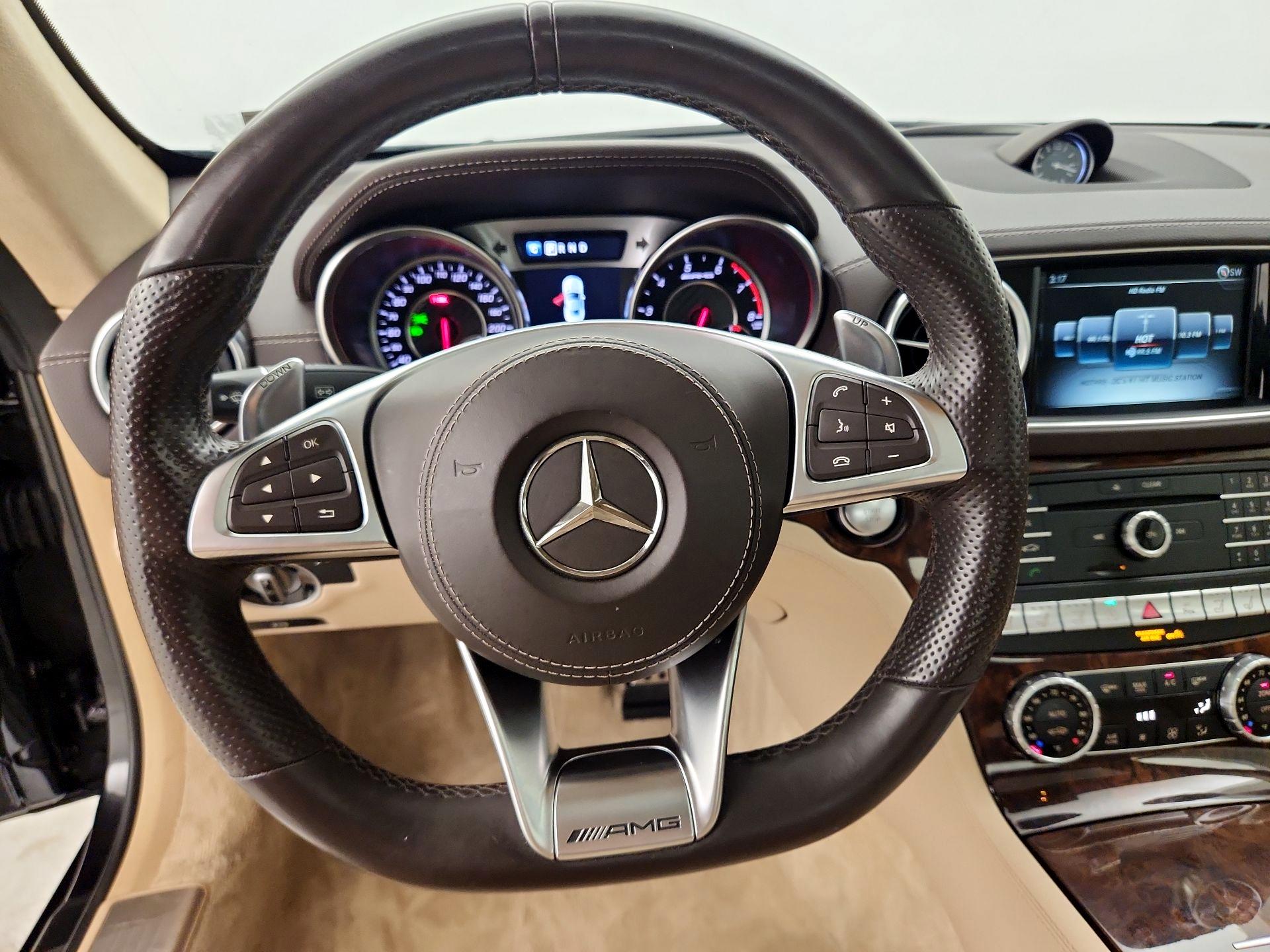 Thumbnail: 2017 Mercedes-Benz SL-Class - 10