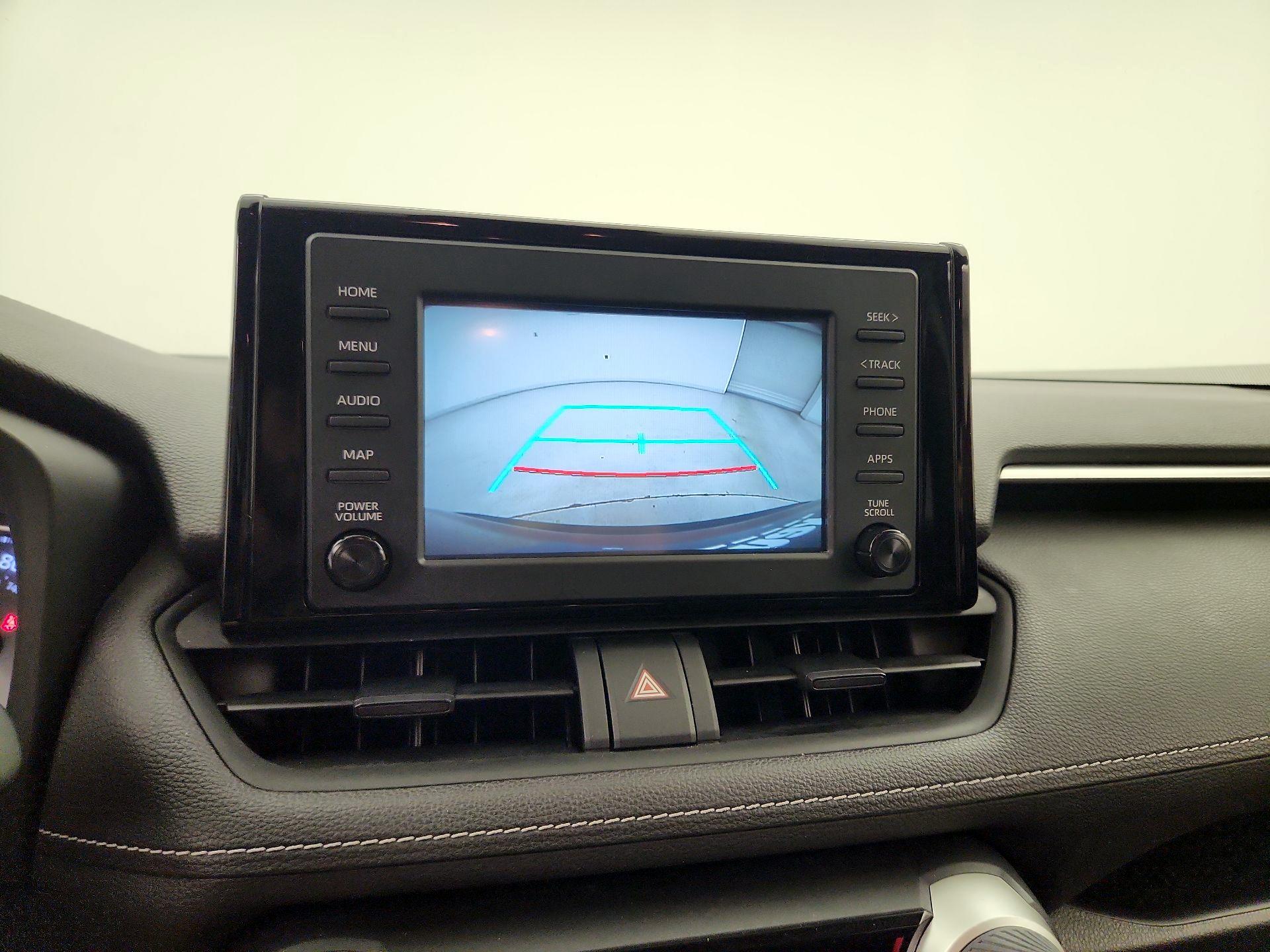 Thumbnail: 2019 Toyota RAV4 - 14