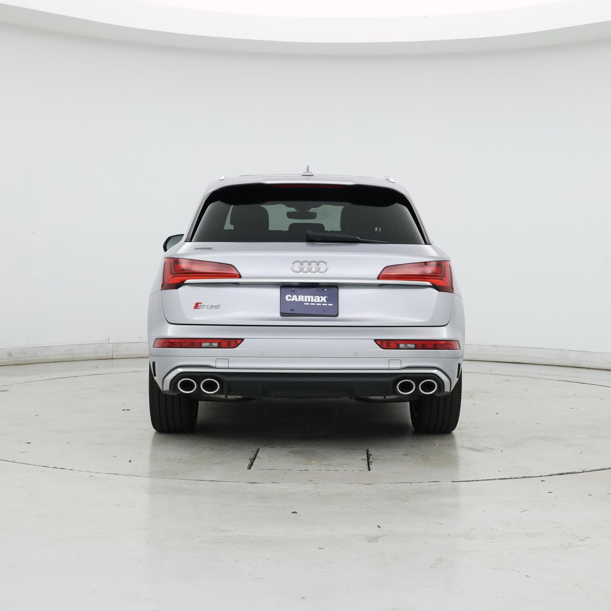 Thumbnail: 2023 Audi SQ5 - 6