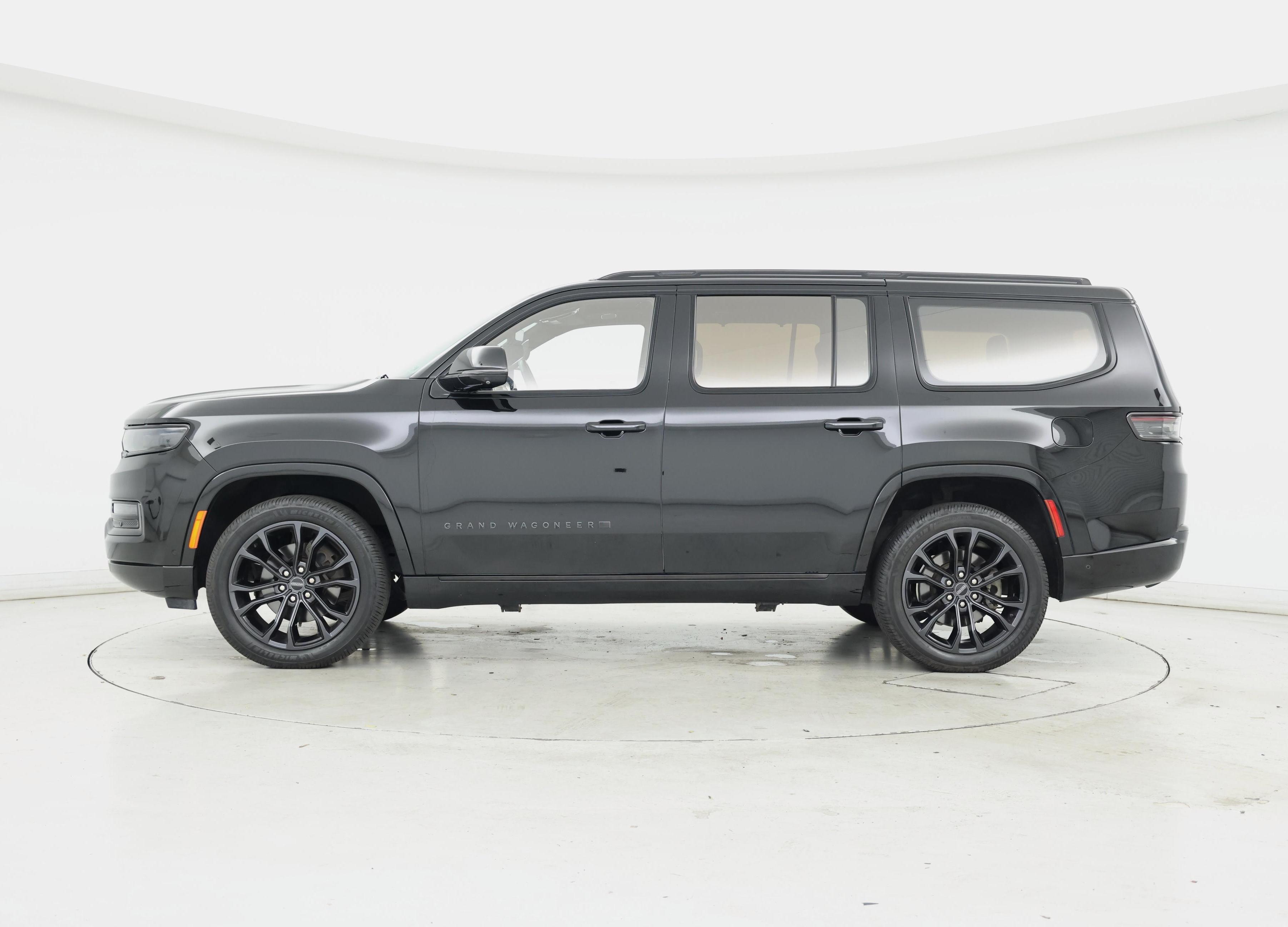 Thumbnail: 2023 Jeep Grand Wagoneer - 3