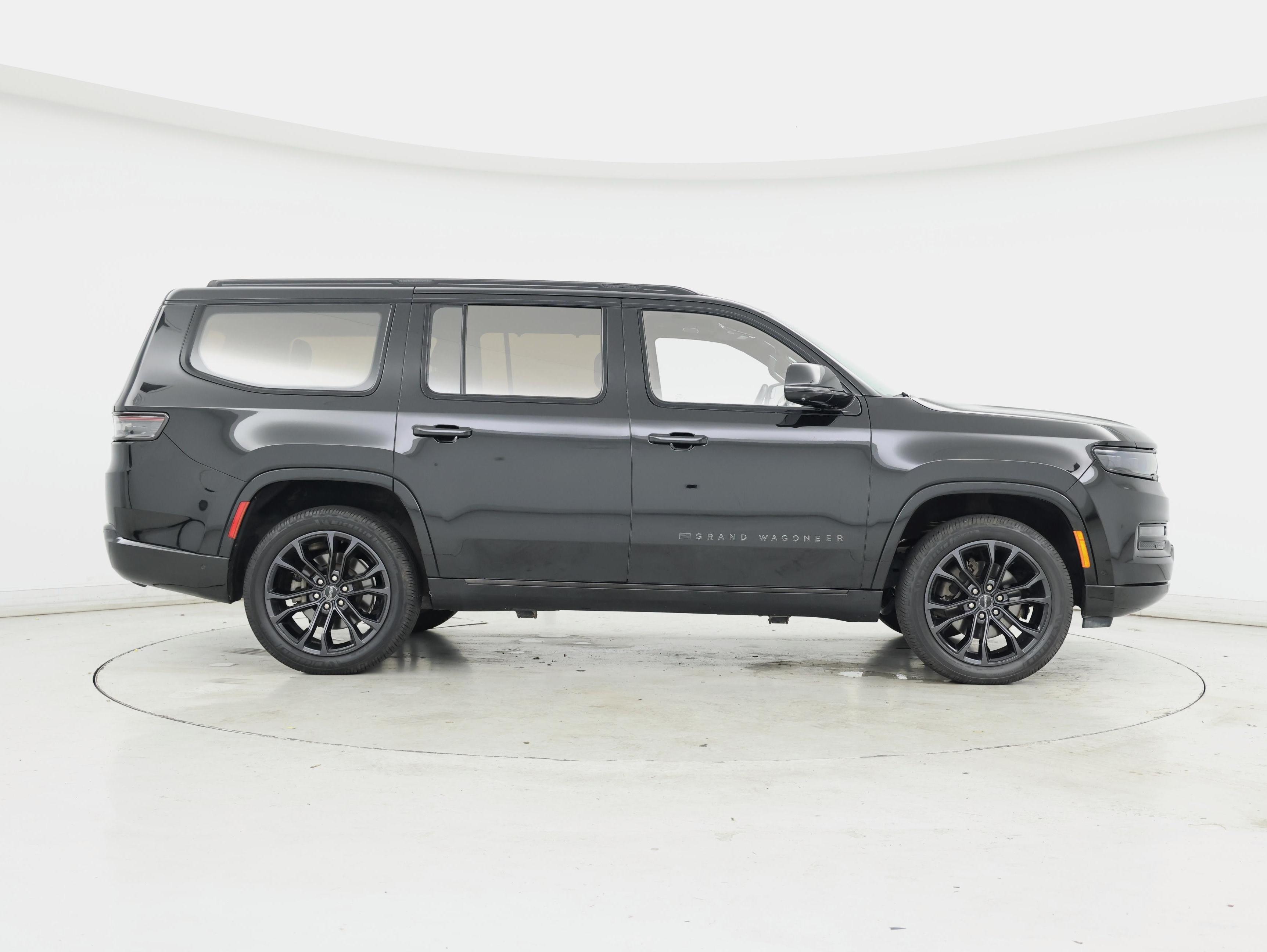 Thumbnail: 2023 Jeep Grand Wagoneer - 7