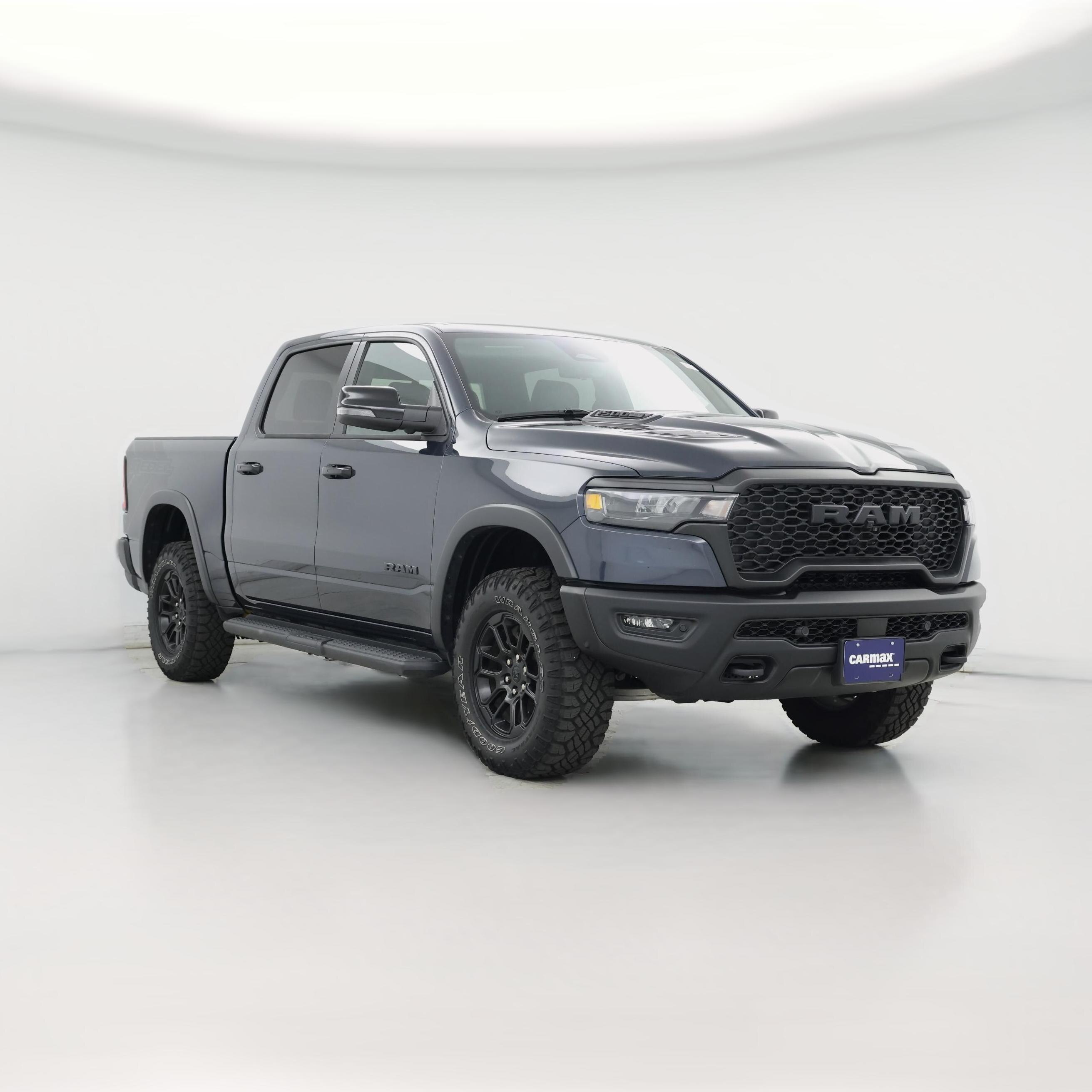 Thumbnail: 2025 RAM 1500 - 1