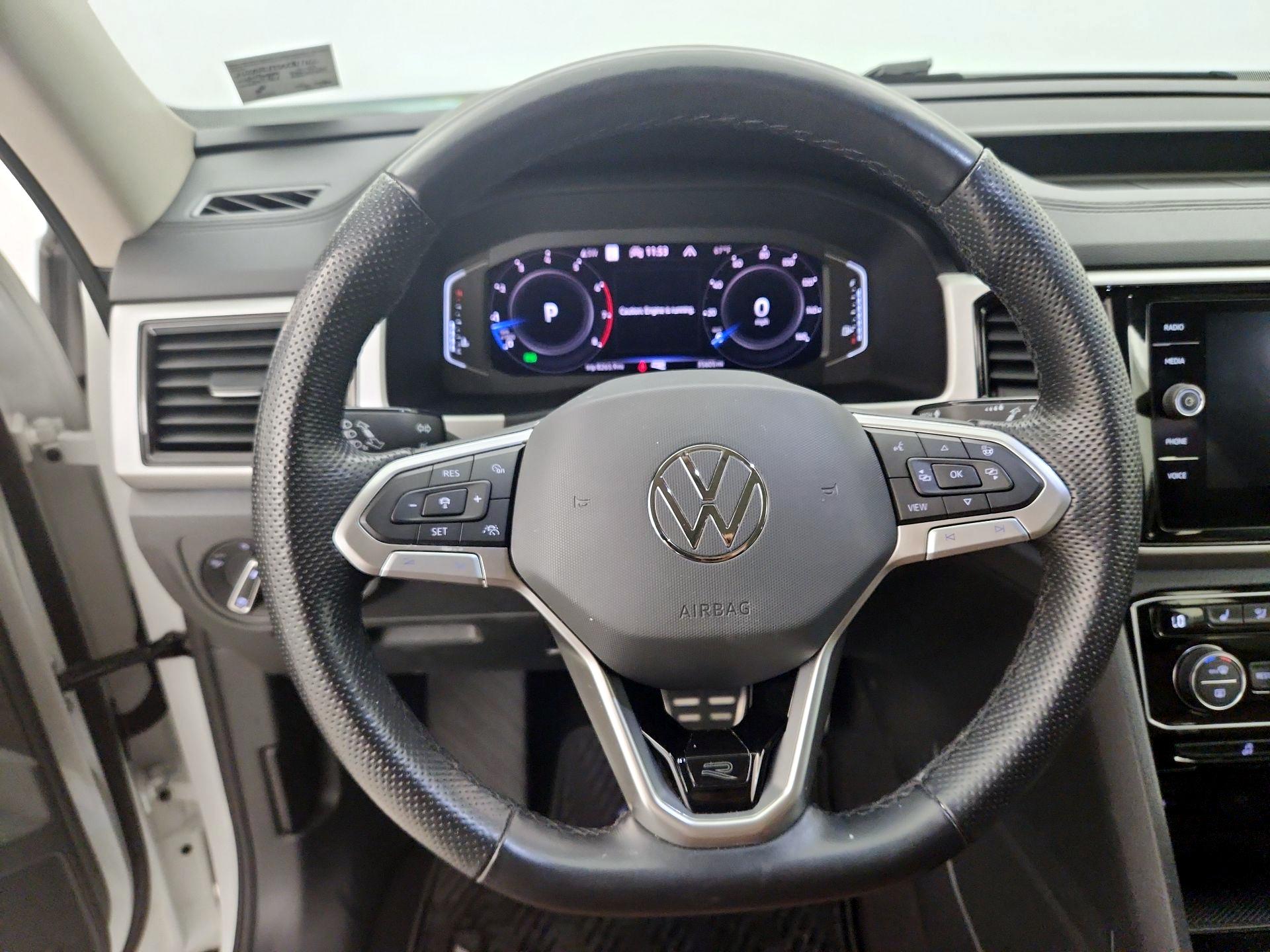 Thumbnail: 2022 Volkswagen Atlas - 10