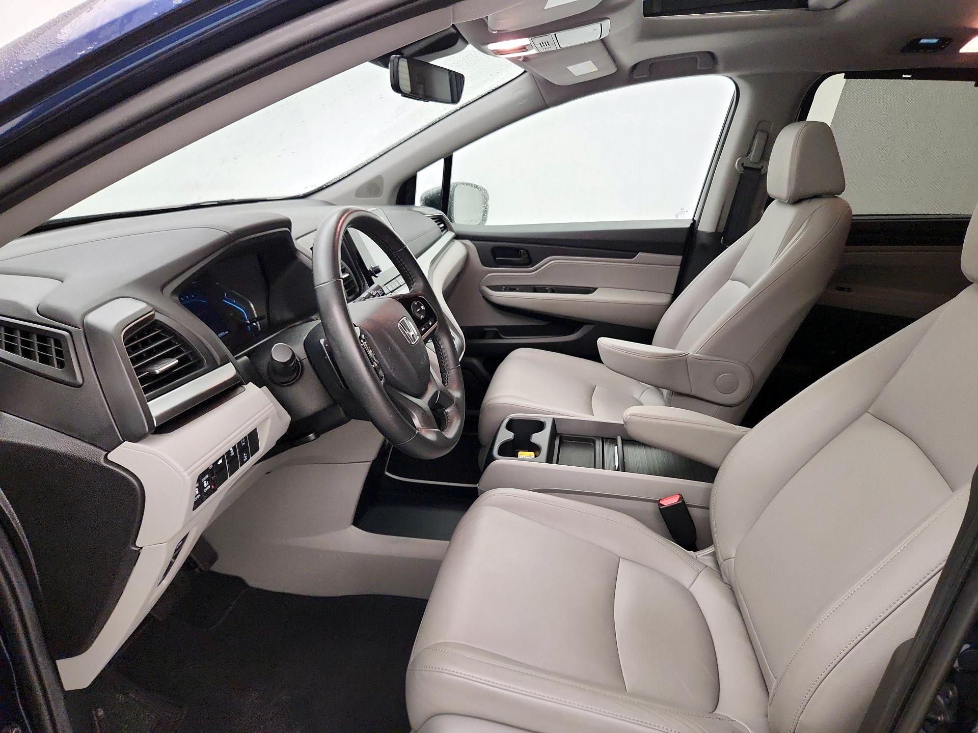 Thumbnail: 2019 Honda Odyssey - 11