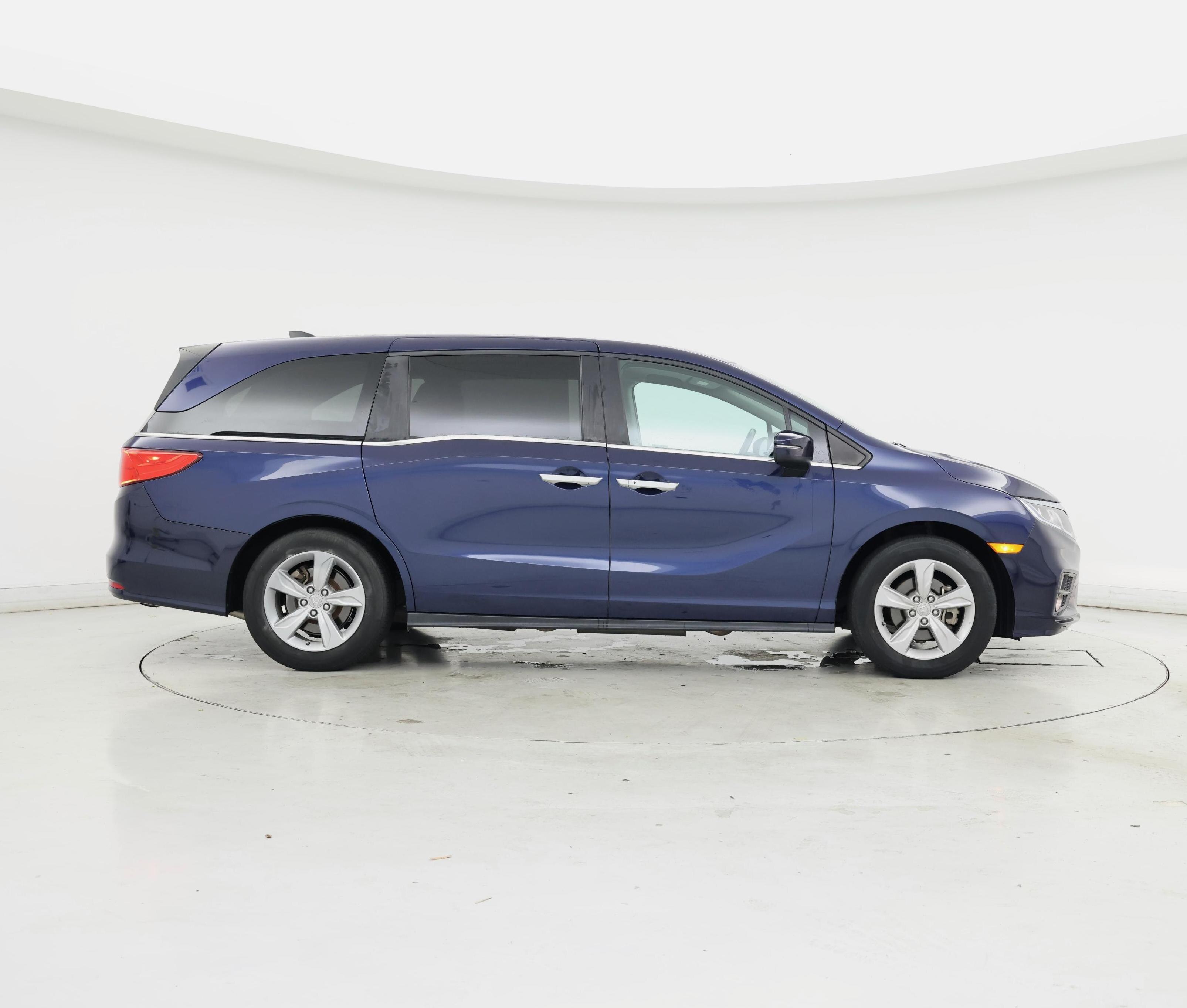 Thumbnail: 2019 Honda Odyssey - 7