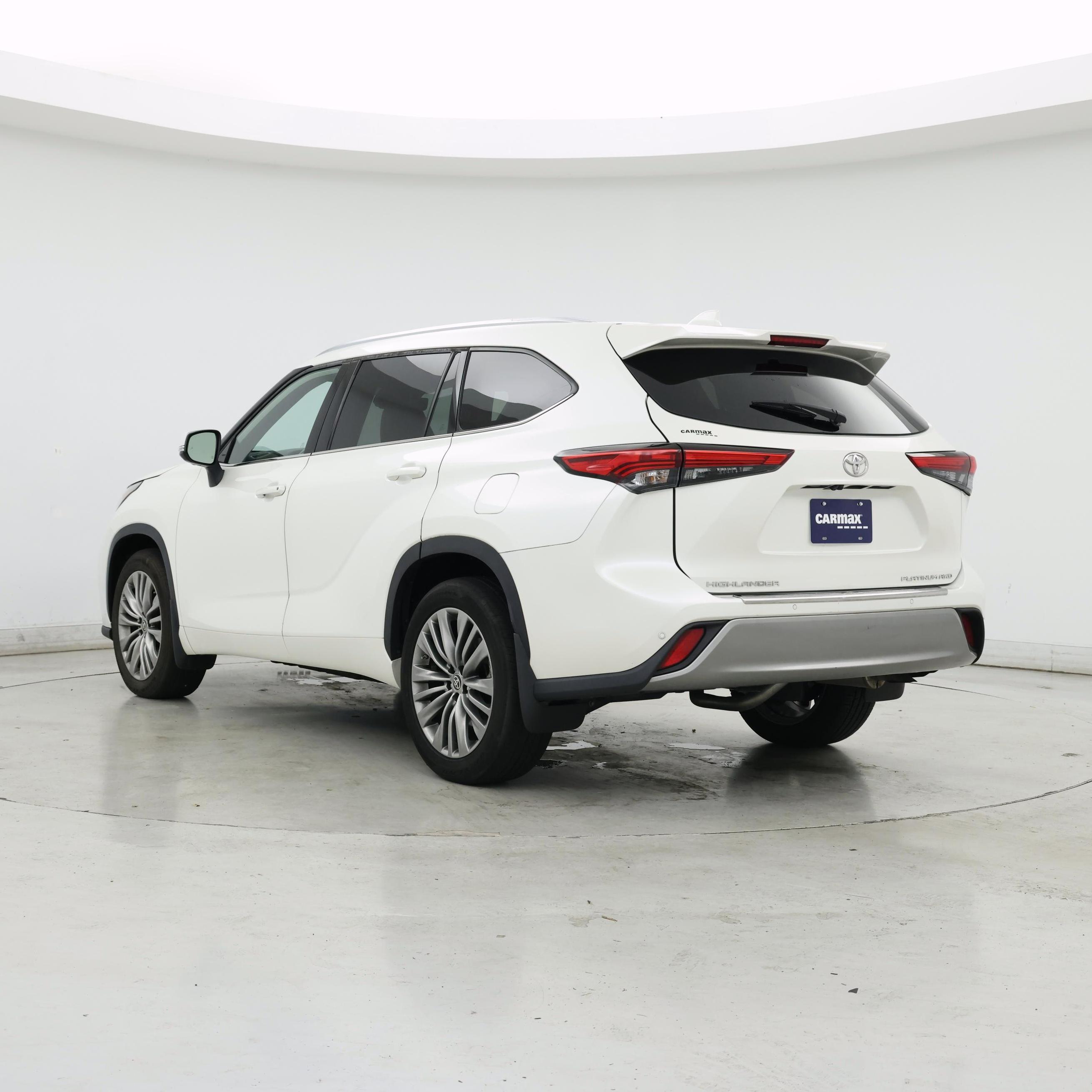 Thumbnail: 2021 Toyota Highlander - 2