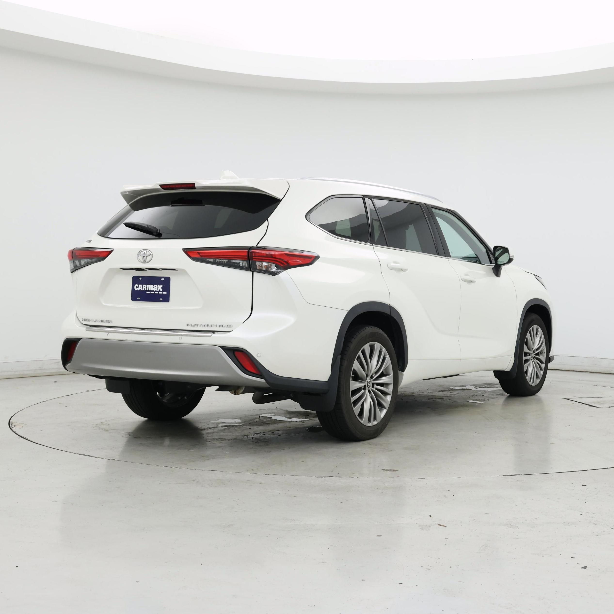 Thumbnail: 2021 Toyota Highlander - 8