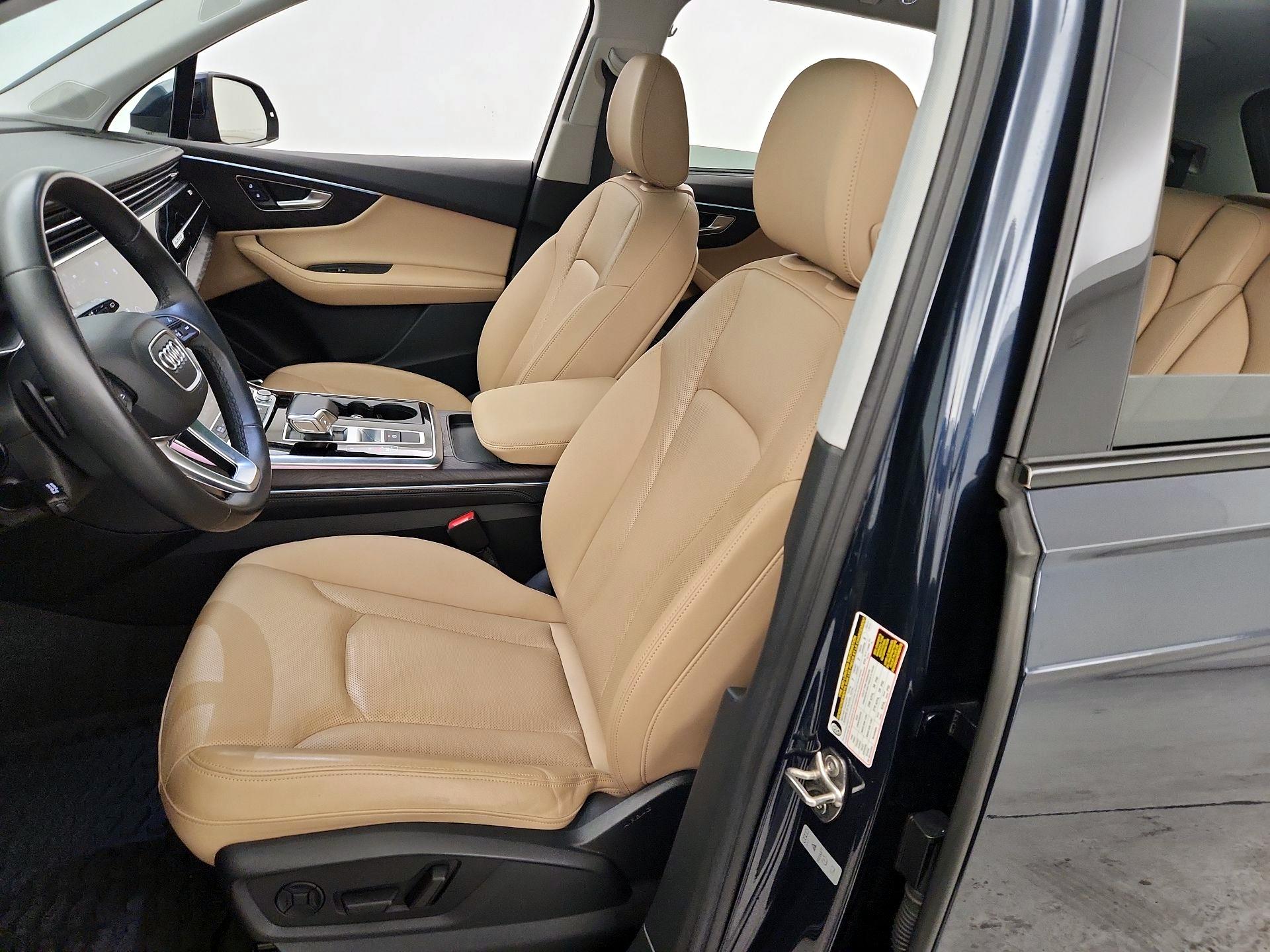 Thumbnail: 2023 Audi Q7 - 11