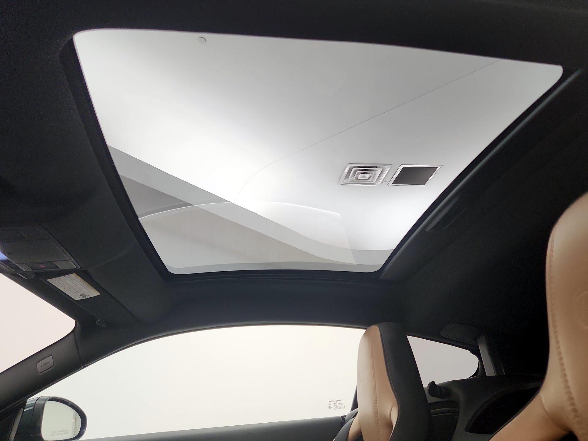 Thumbnail: 2017 Jaguar F-Type - 20