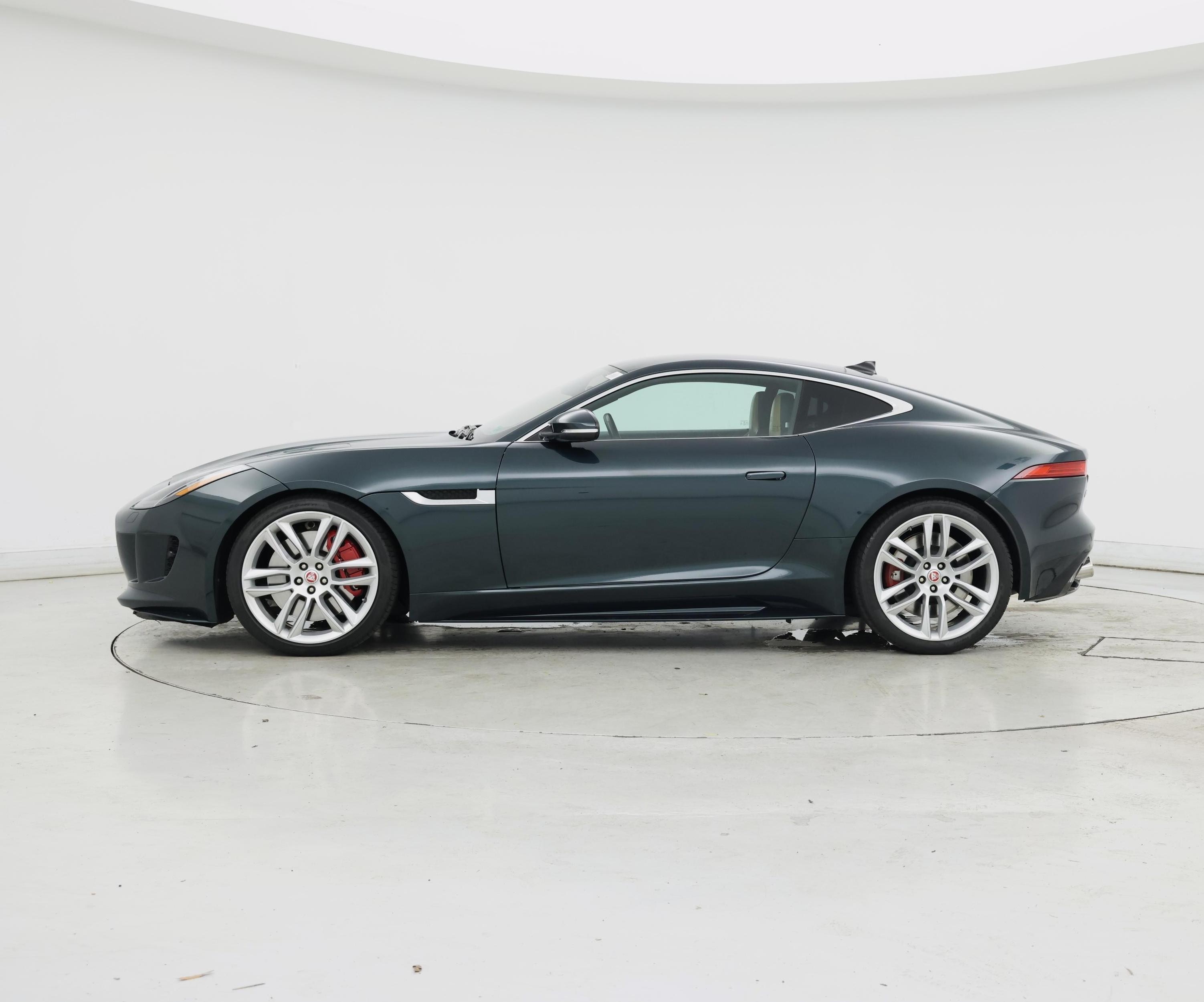 Thumbnail: 2017 Jaguar F-Type - 3