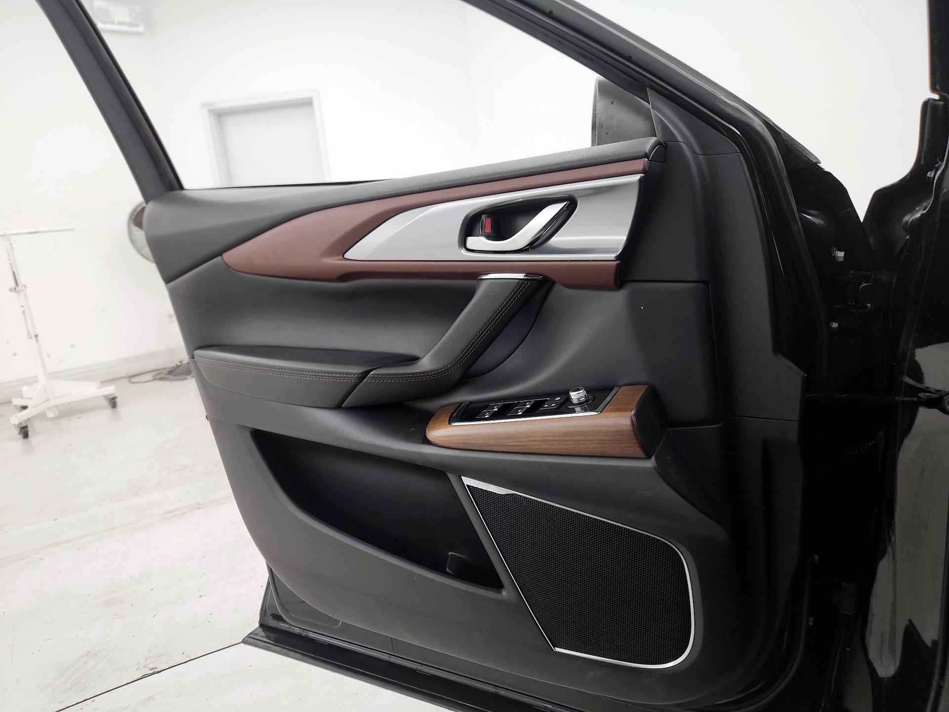 Thumbnail: 2017 Mazda CX-9 - 12