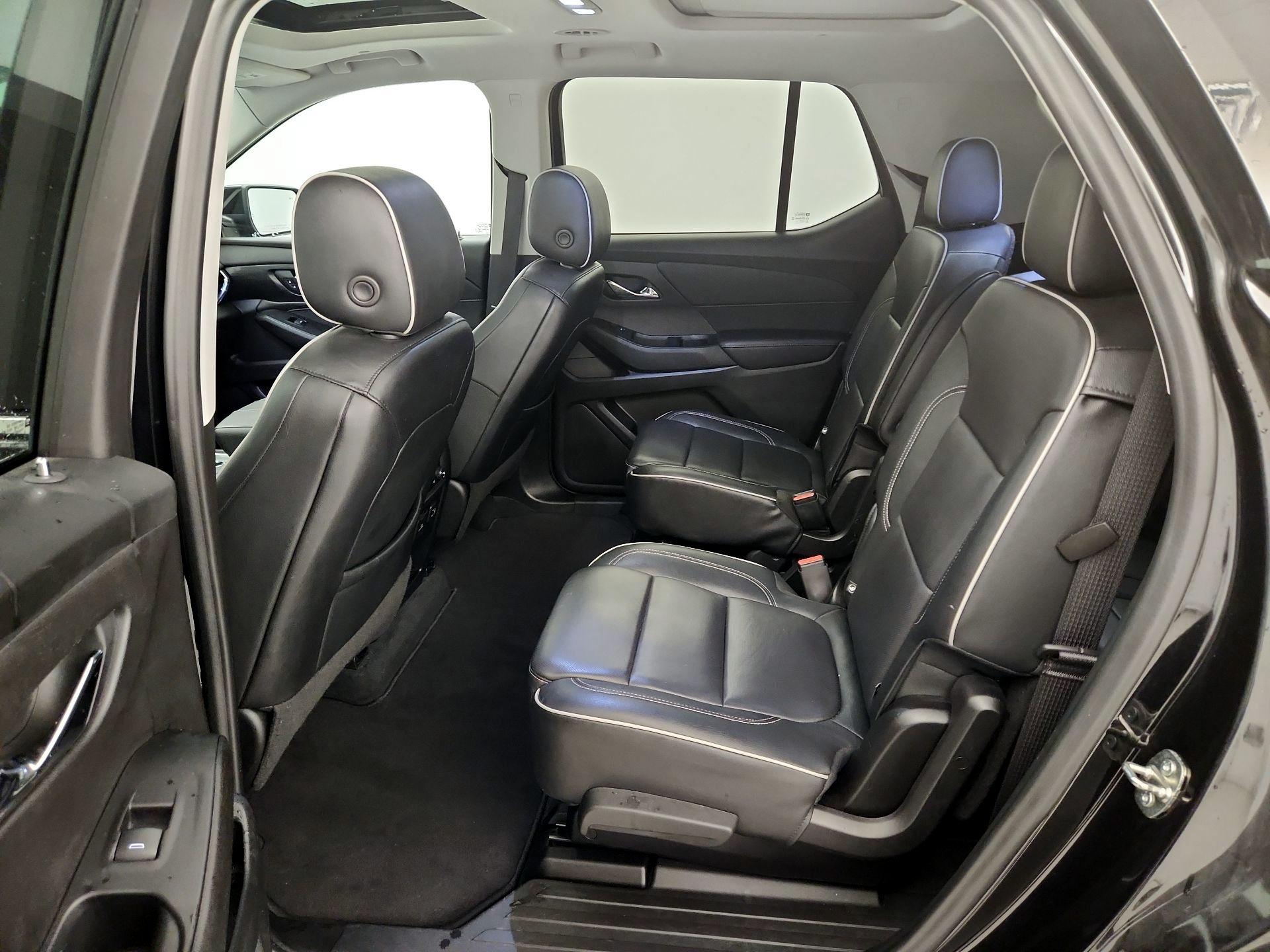 Thumbnail: 2021 Chevrolet Traverse - 20