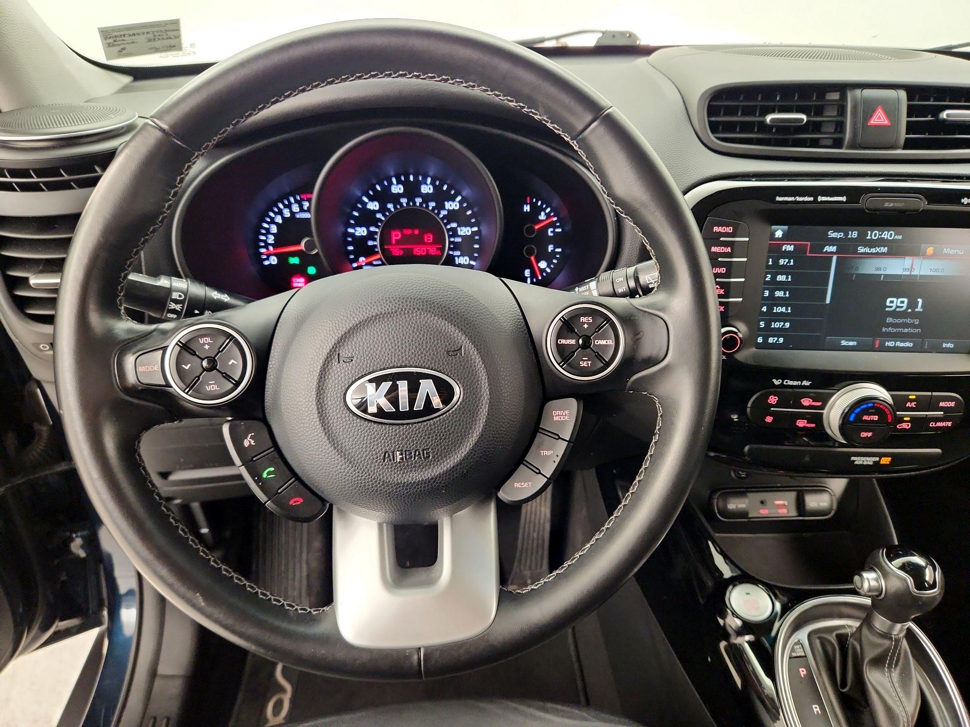 Thumbnail: 2017 Kia Soul - 10