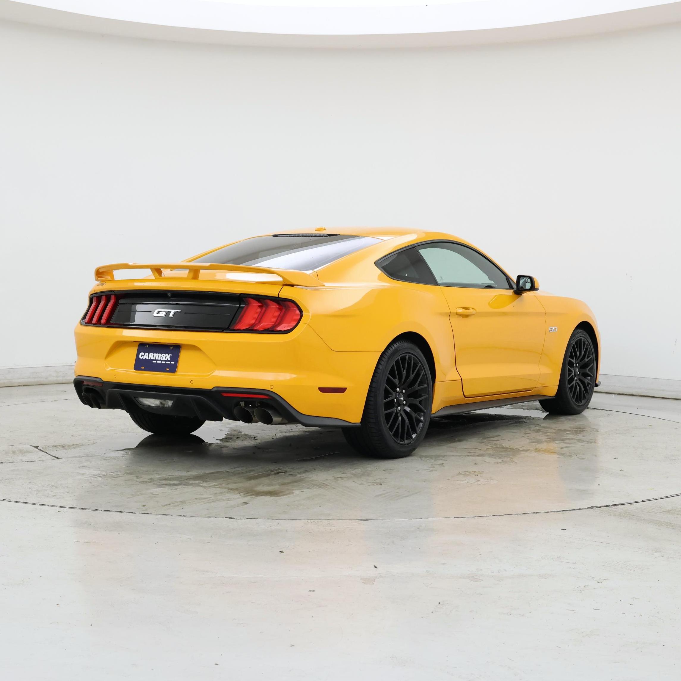 Thumbnail: 2018 Ford Mustang - 8