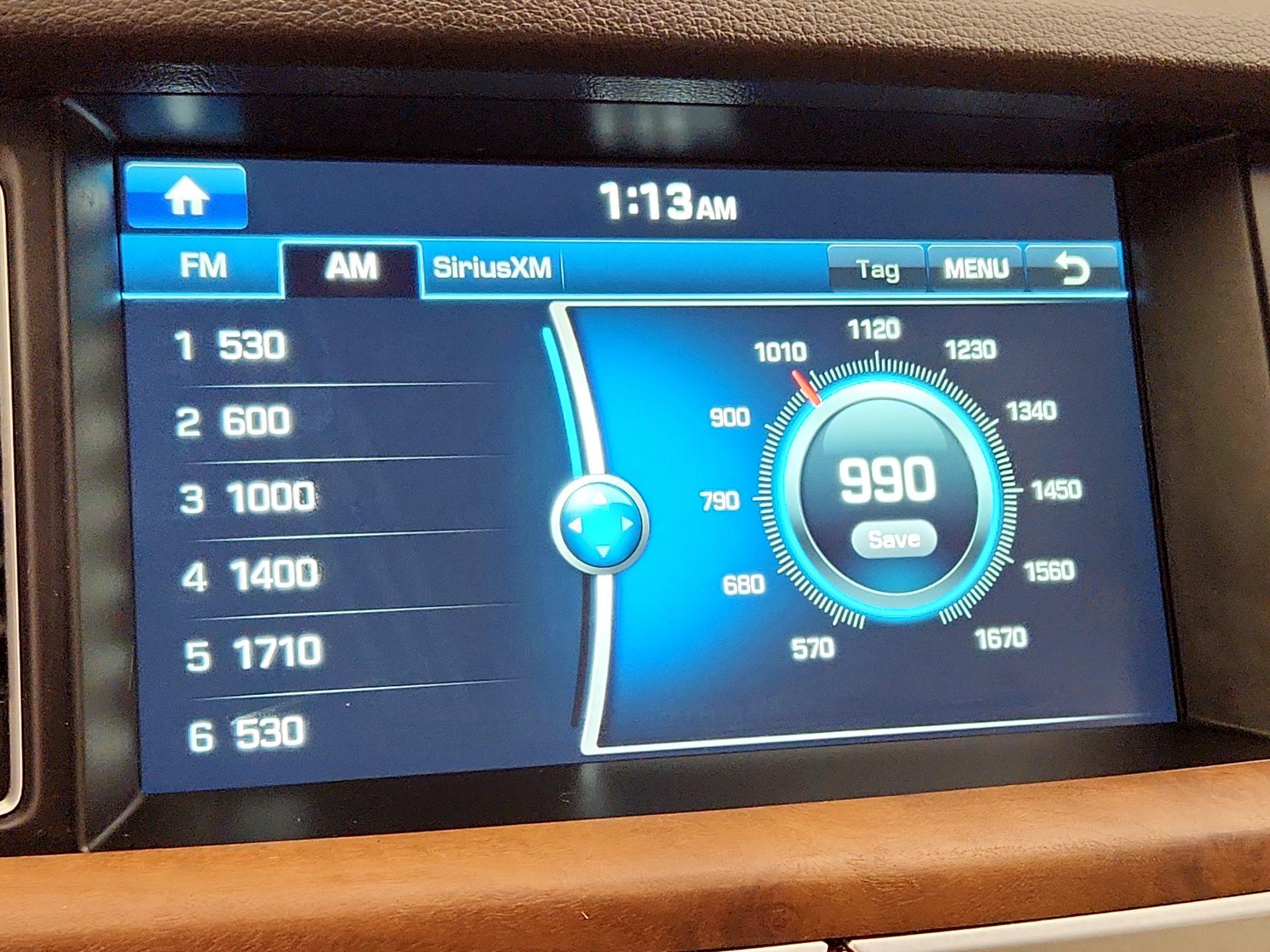 Thumbnail: 2015 Hyundai Genesis - 16
