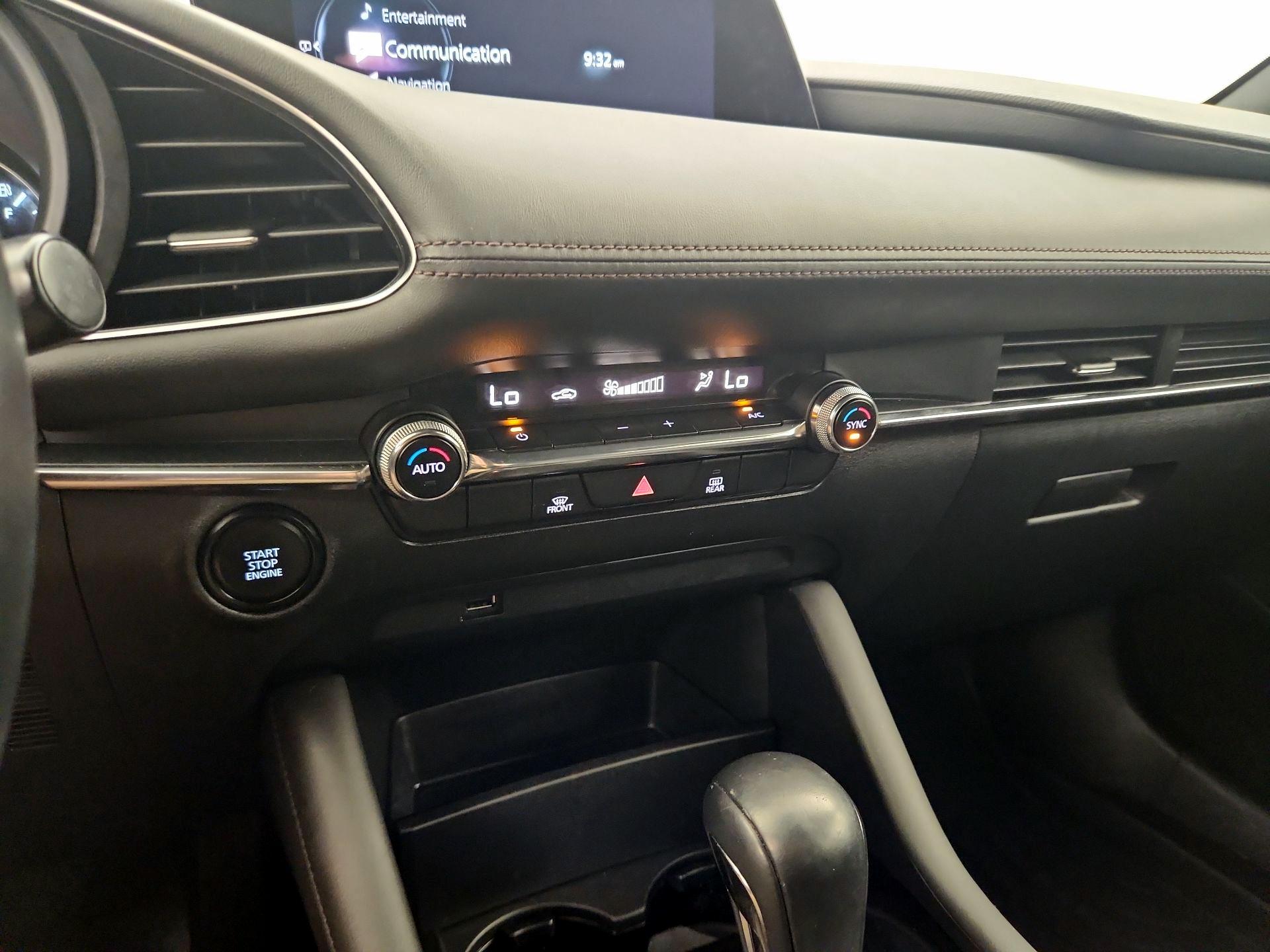 Thumbnail: 2019 Mazda Mazda3 - 16