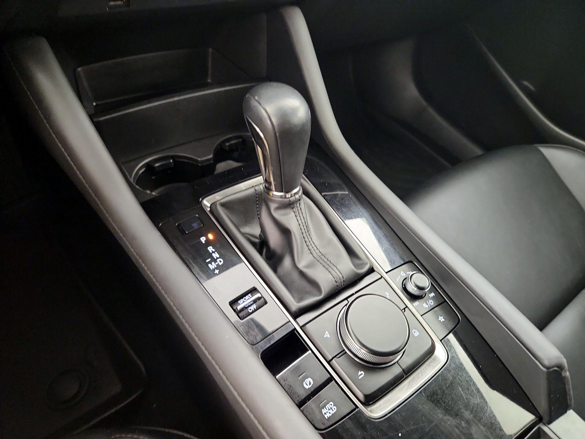 Thumbnail: 2019 Mazda Mazda3 - 17