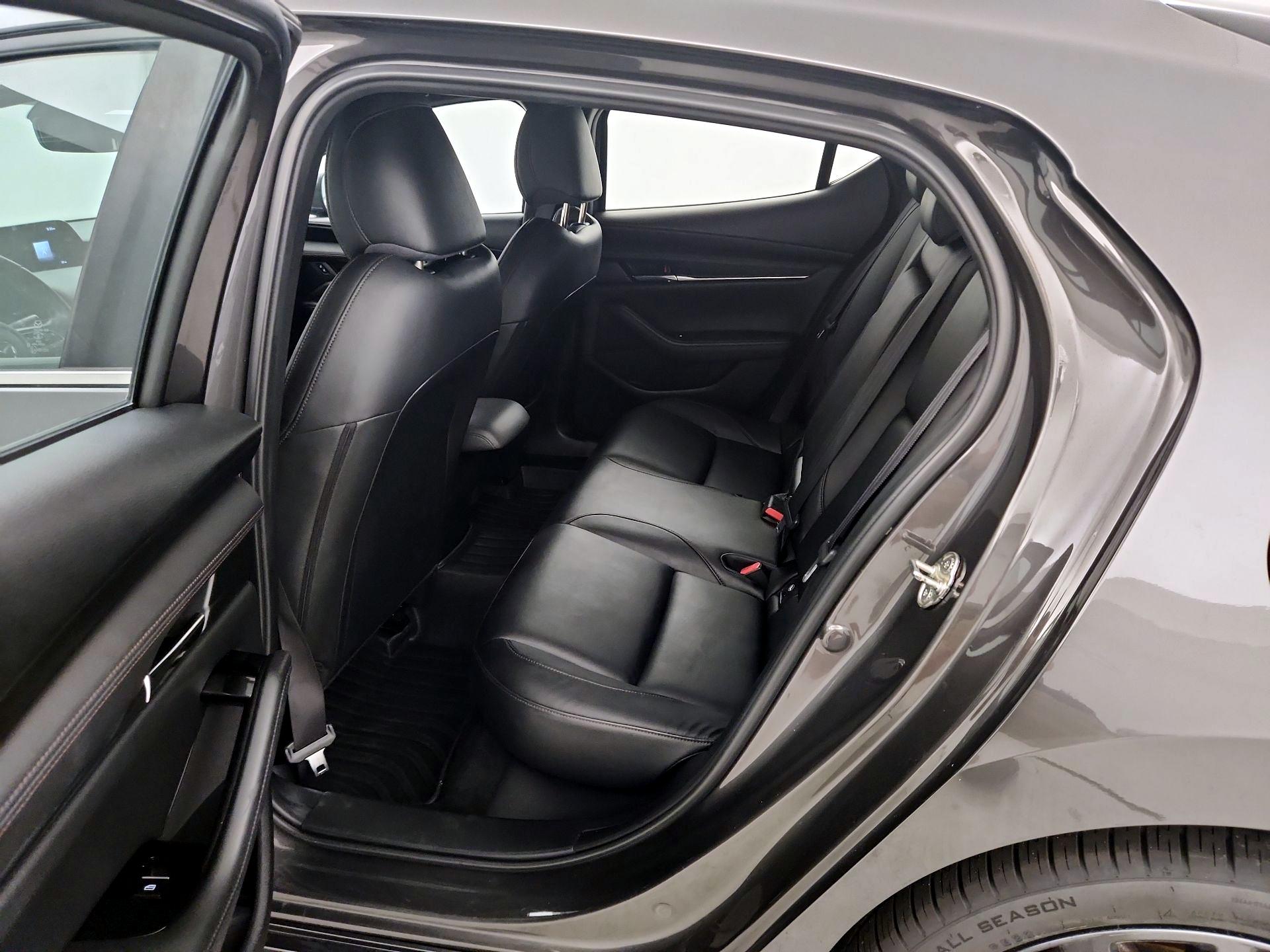 Thumbnail: 2019 Mazda Mazda3 - 19