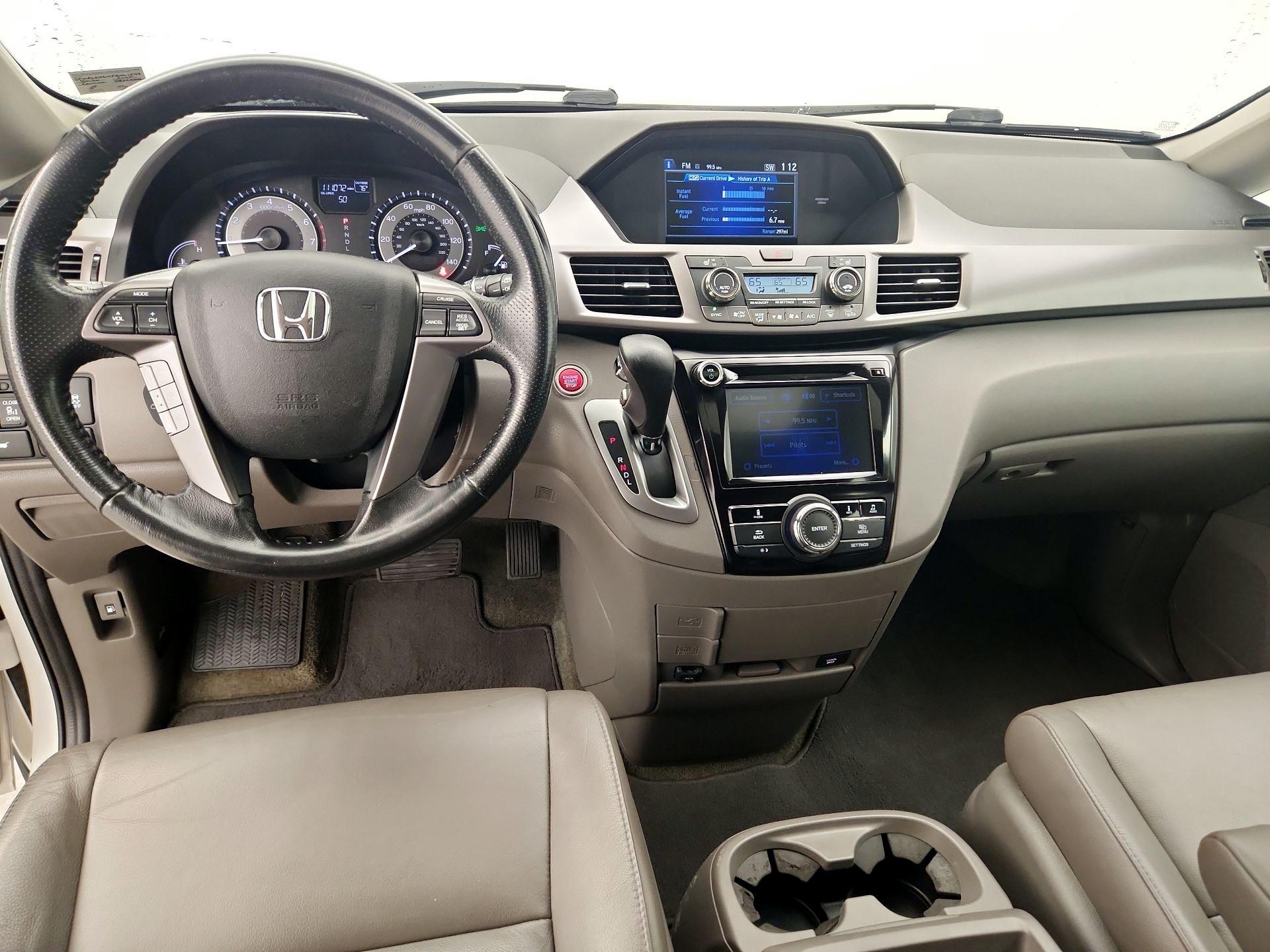 Thumbnail: 2015 Honda Odyssey - 9