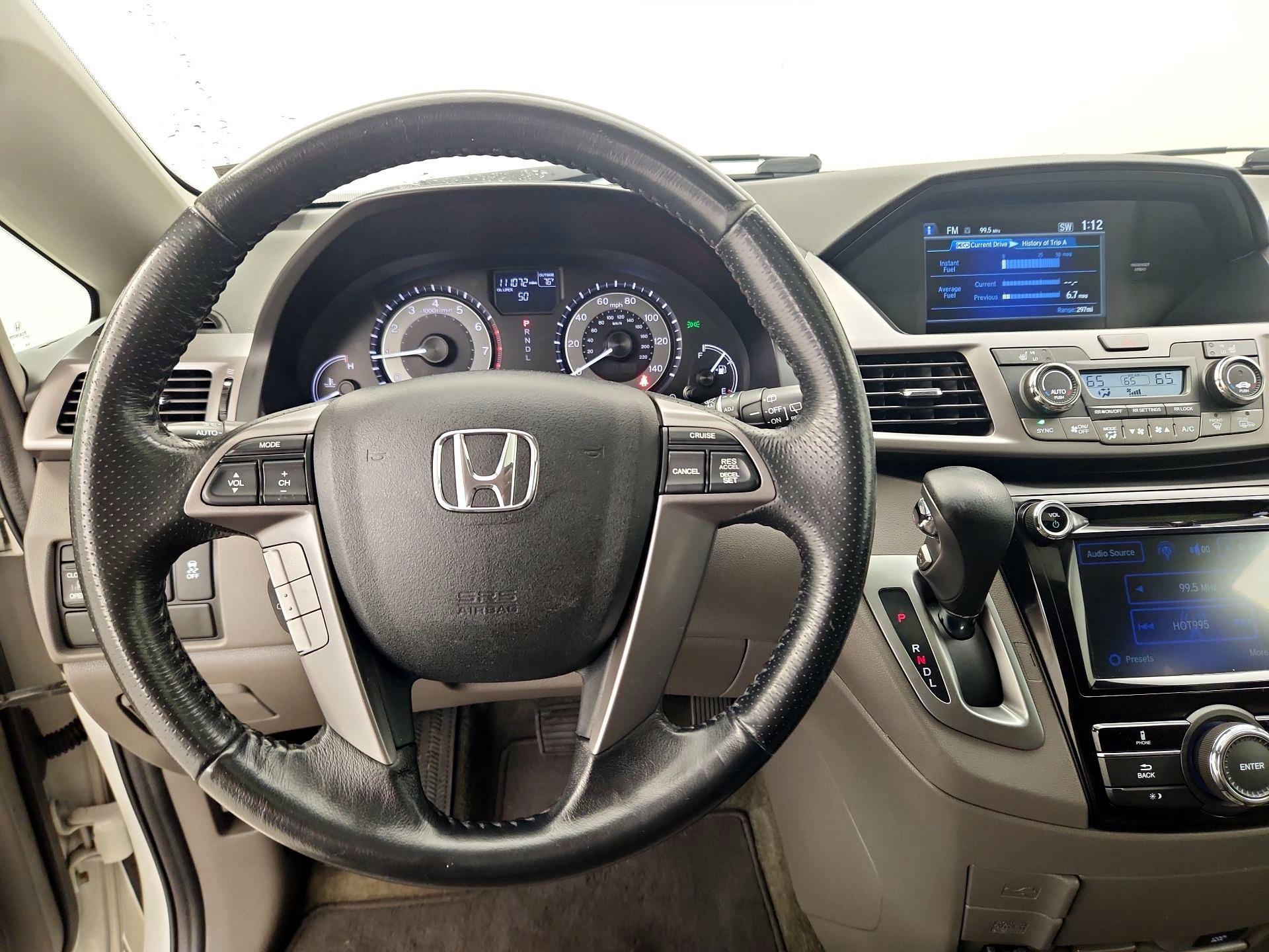 Thumbnail: 2015 Honda Odyssey - 10