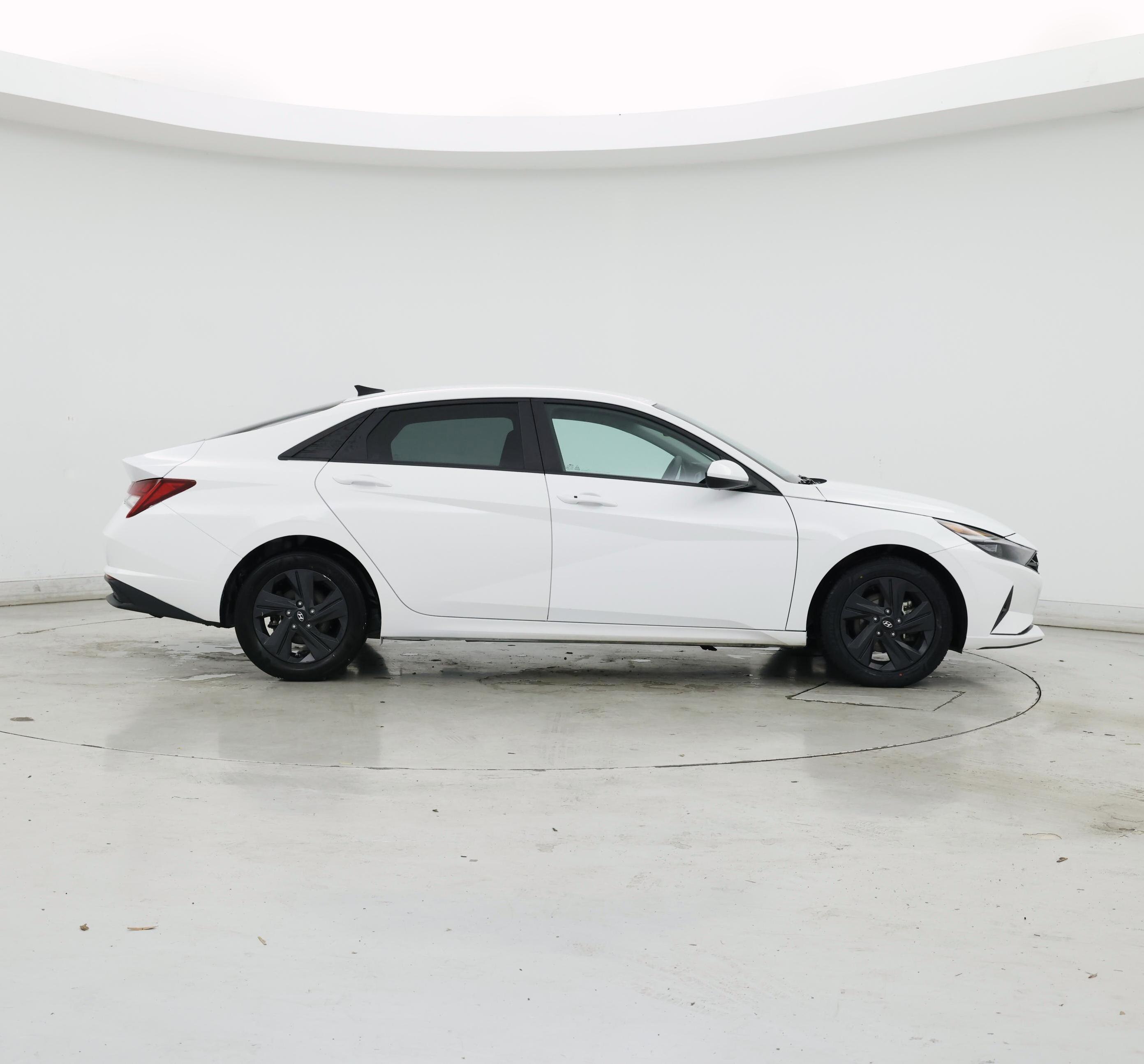 Thumbnail: 2023 Hyundai Elantra - 7