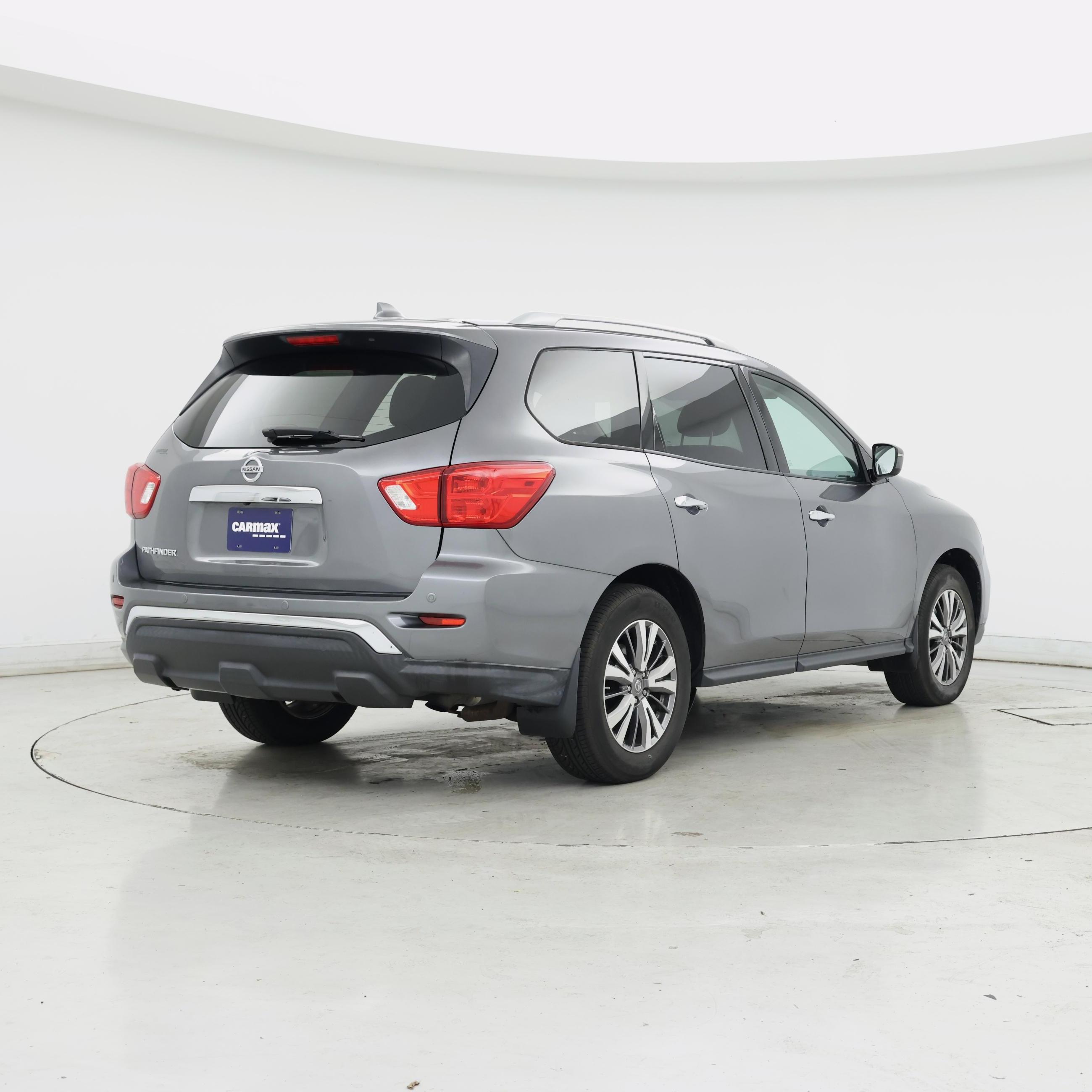 Thumbnail: 2019 Nissan Pathfinder - 8