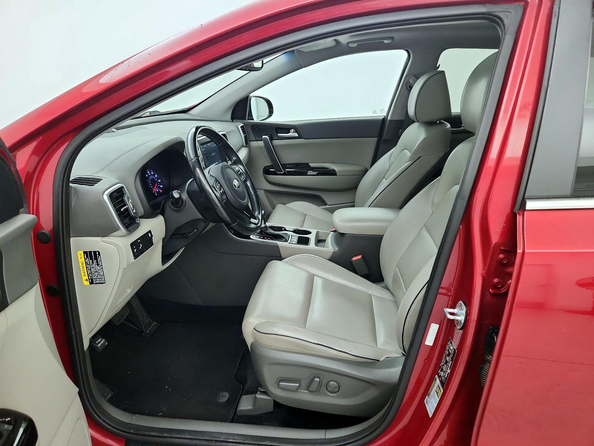 Thumbnail: 2019 Kia Sportage - 11